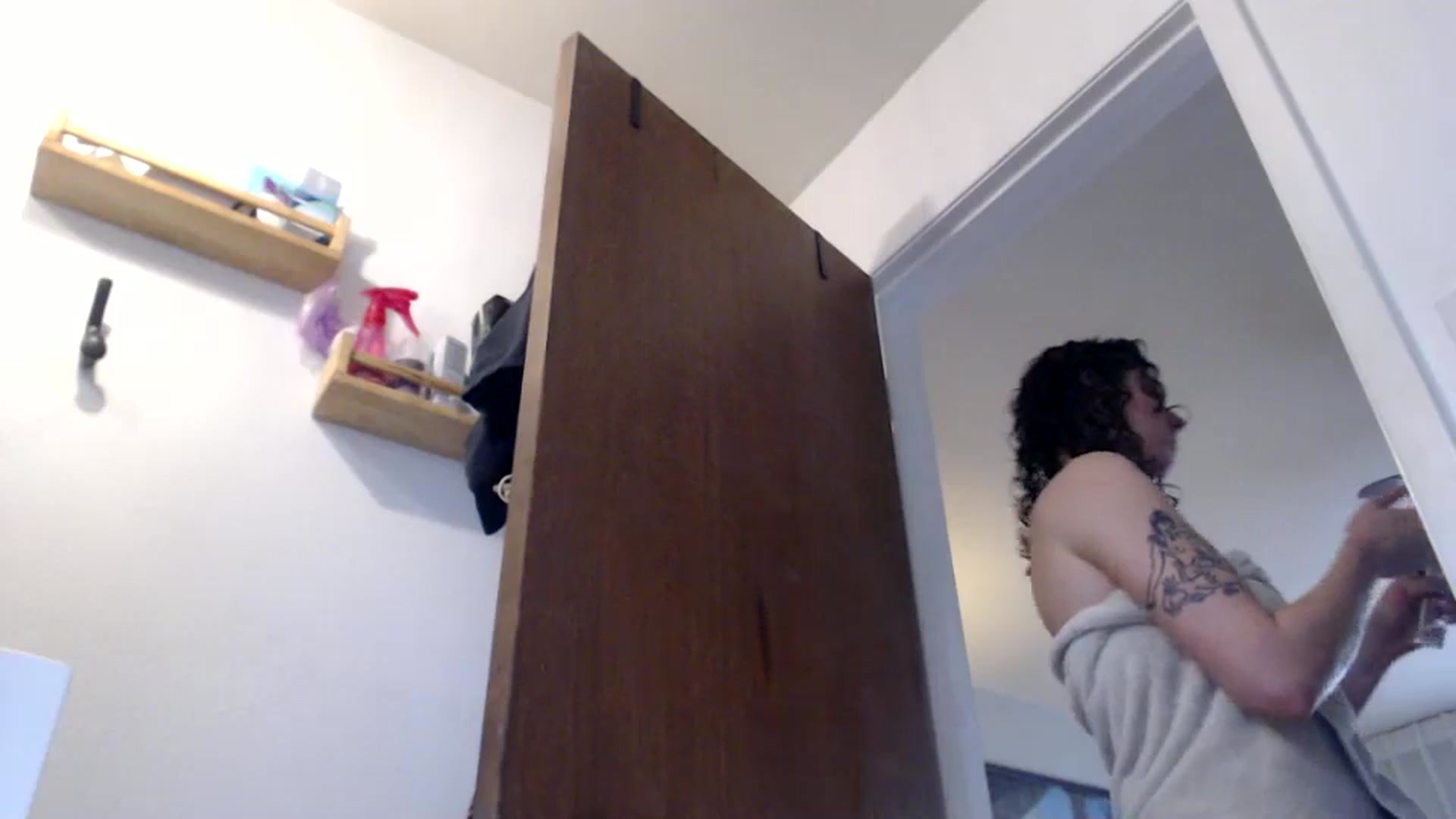 Gallery image thumbnail from Nicole_quinn's myfreecams stream on, 10/31/2024, 14:19 image 9 of 20