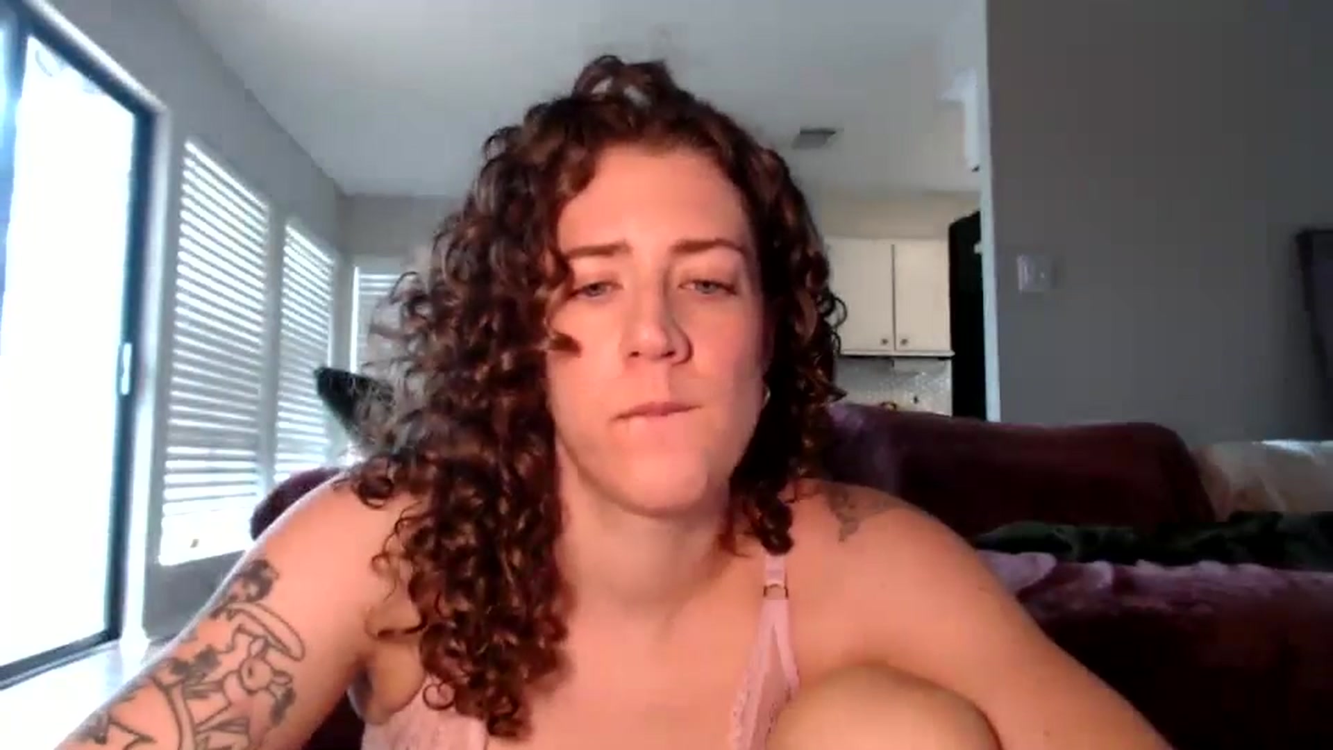 Gallery image thumbnail from Nicole_quinn's myfreecams stream on, 10/31/2024, 16:43 image 10 of 20