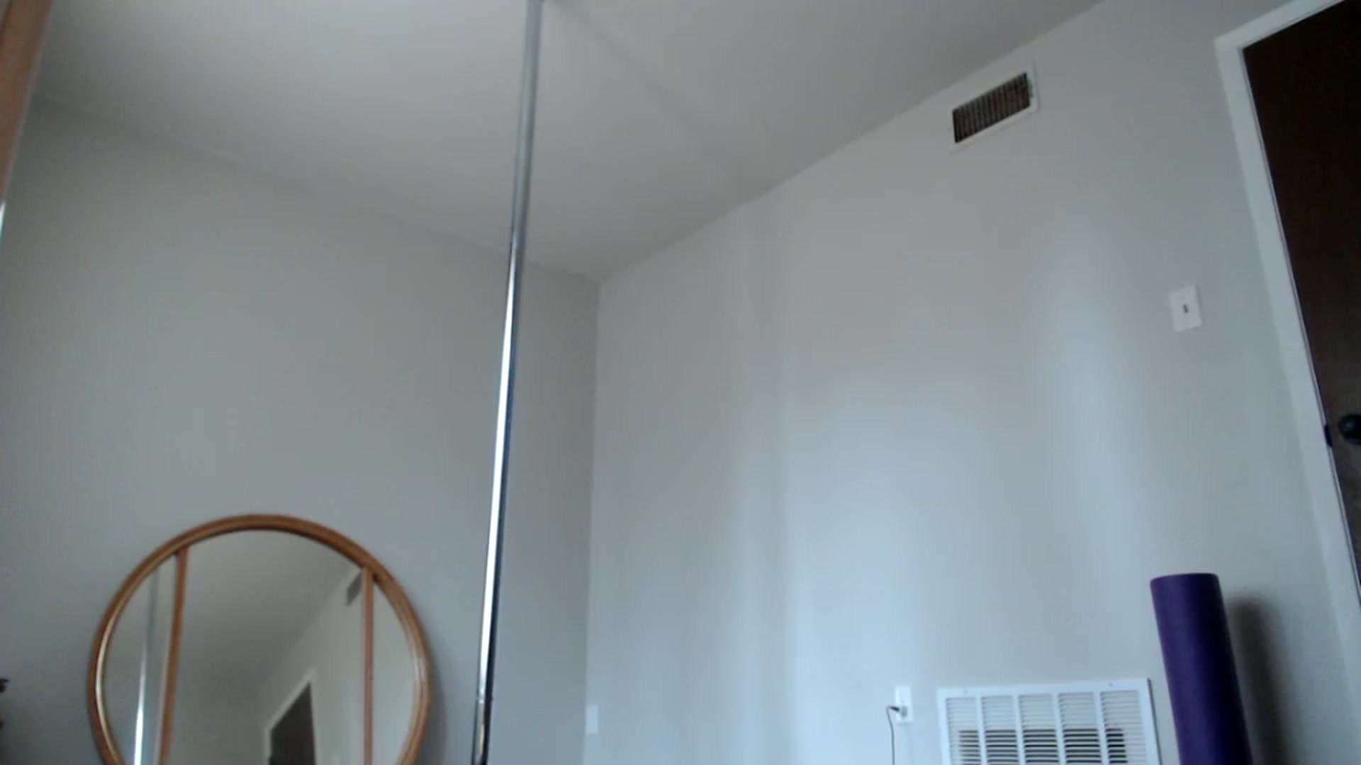 Gallery image thumbnail from Nicole_quinn's myfreecams stream on, 11/01/2024, 16:13 image 8 of 20