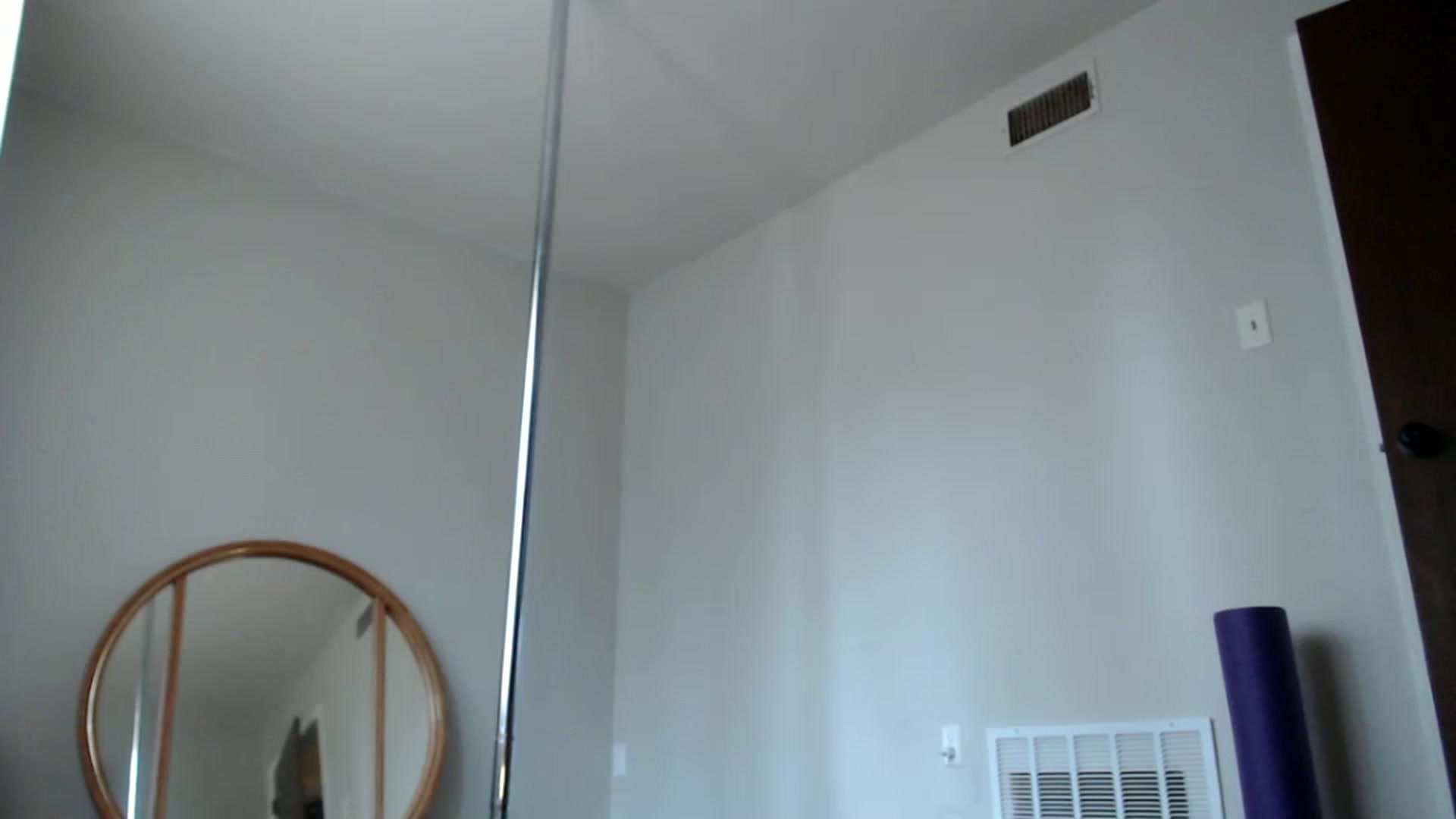 Gallery image thumbnail from Nicole_quinn's myfreecams stream on, 11/01/2024, 16:13 image 11 of 20