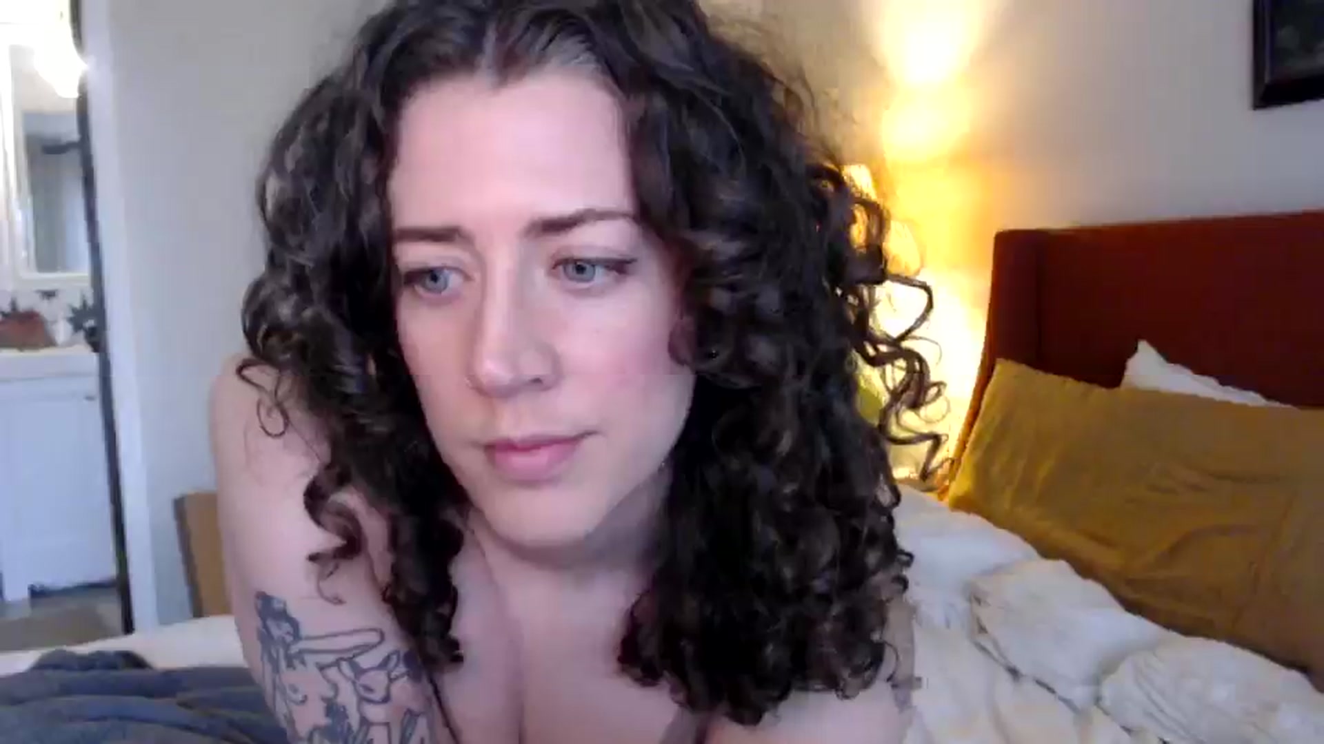 Gallery image thumbnail from Nicole_quinn's myfreecams stream on, 11/01/2024, 16:13 image 7 of 20