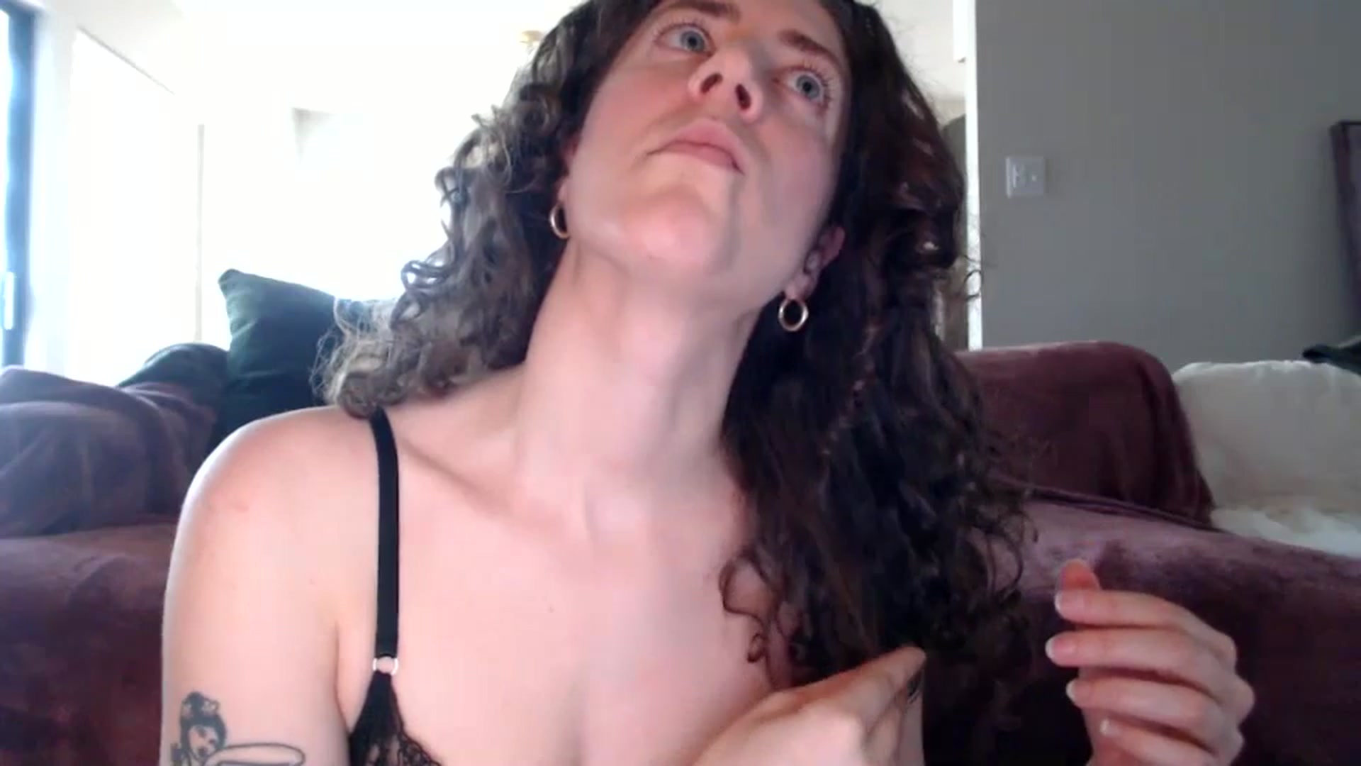 Gallery image thumbnail from Nicole_quinn's myfreecams stream on, 11/02/2024, 20:45 image 17 of 20