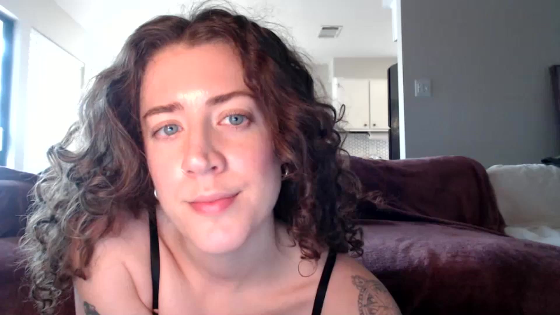 Gallery image thumbnail from Nicole_quinn's myfreecams stream on, 11/02/2024, 20:45 image 2 of 20