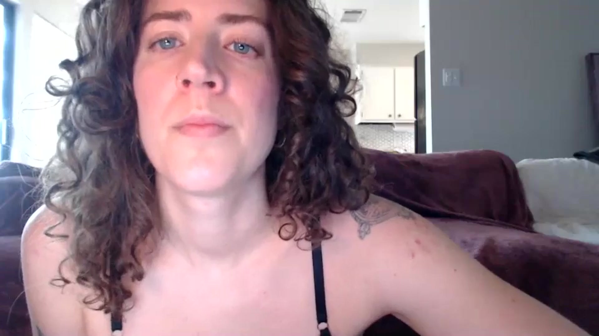 Gallery image thumbnail from Nicole_quinn's myfreecams stream on, 11/02/2024, 20:45 image 20 of 20