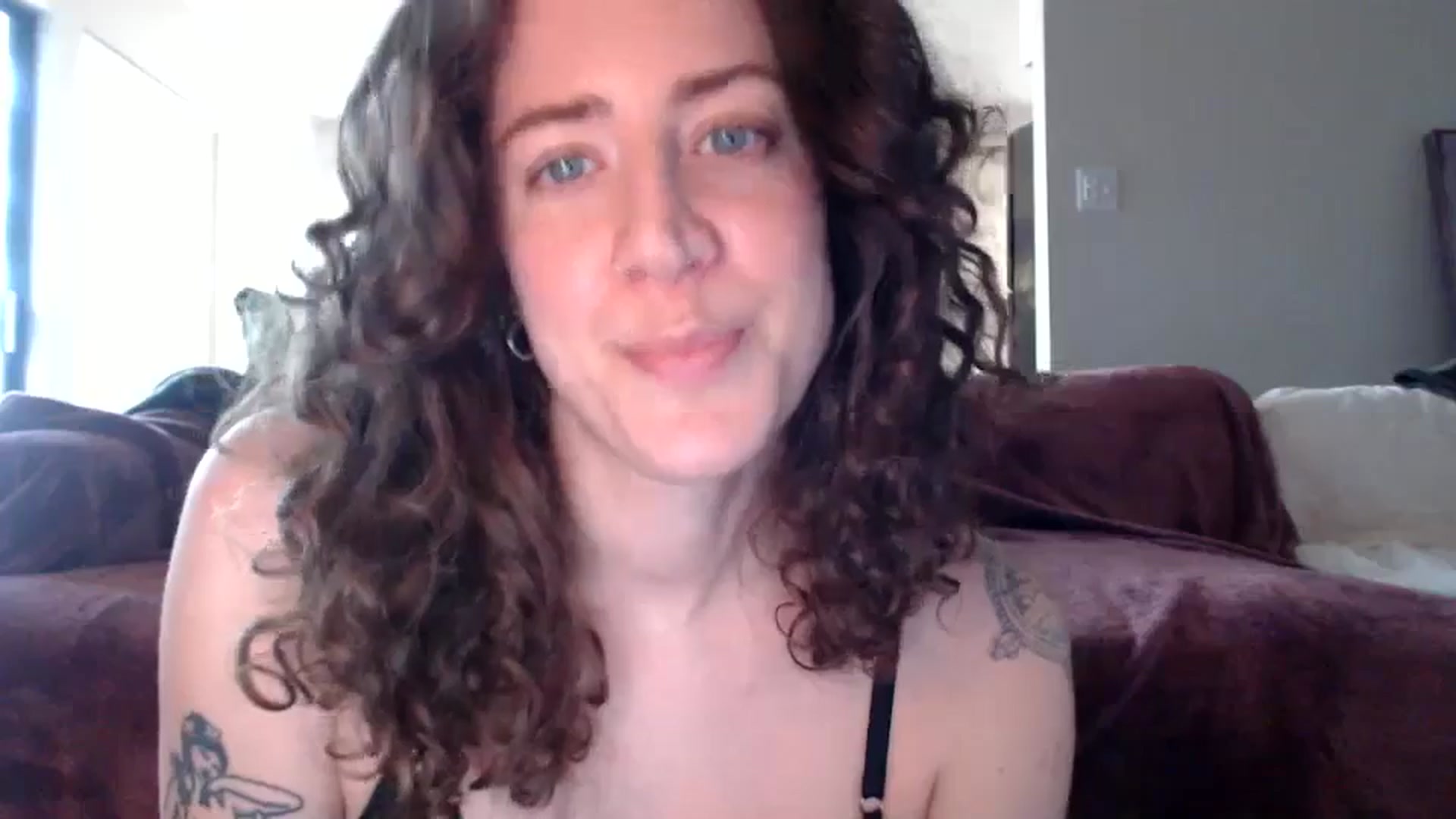 Gallery image thumbnail from Nicole_quinn's myfreecams stream on, 11/02/2024, 20:45 image 13 of 20