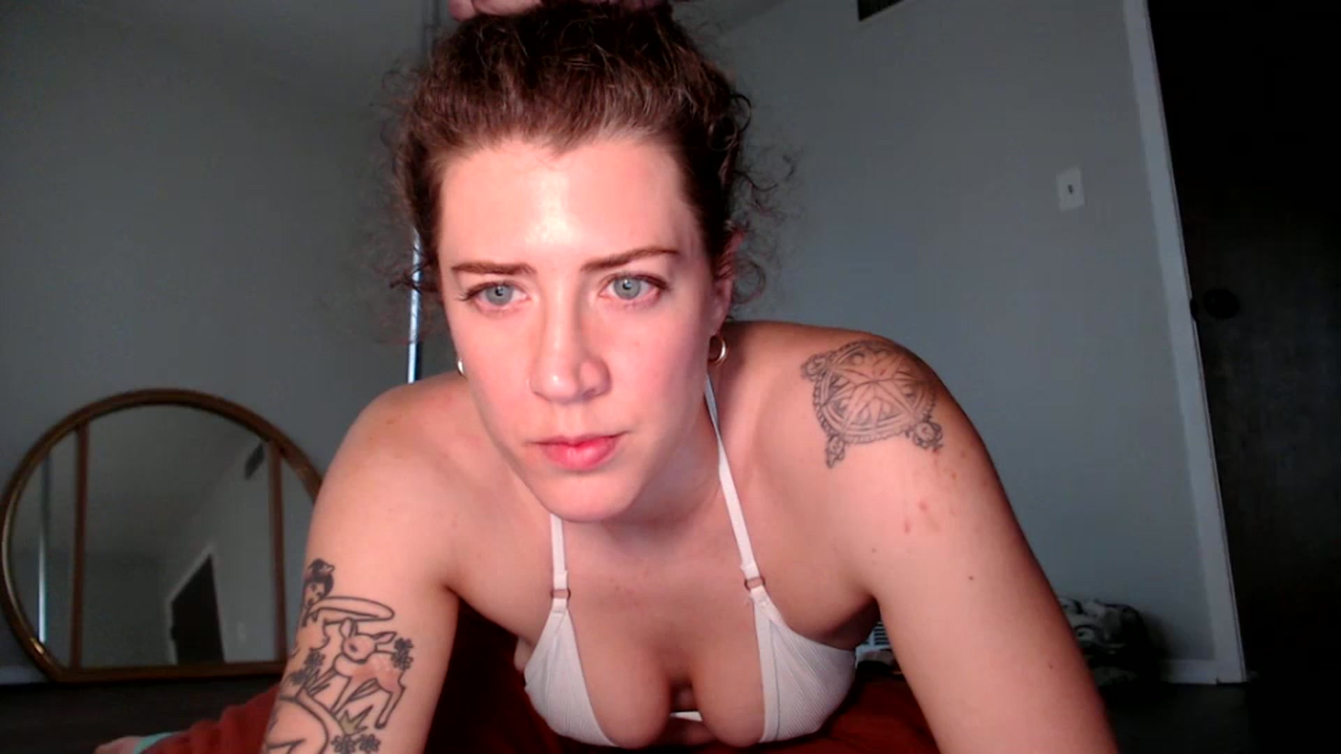Gallery image thumbnail from Nicole_quinn's myfreecams stream on, 11/04/2024, 15:49 image 5 of 20