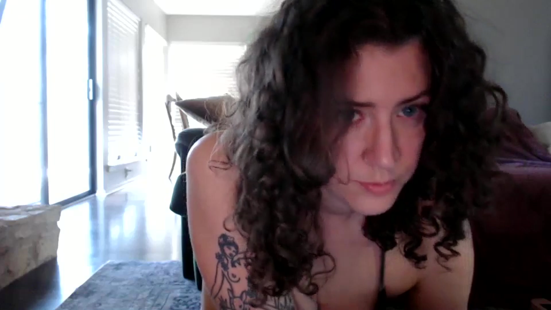 Gallery image thumbnail from Nicole_quinn's myfreecams stream on, 11/12/2024, 16:45 image 6 of 20
