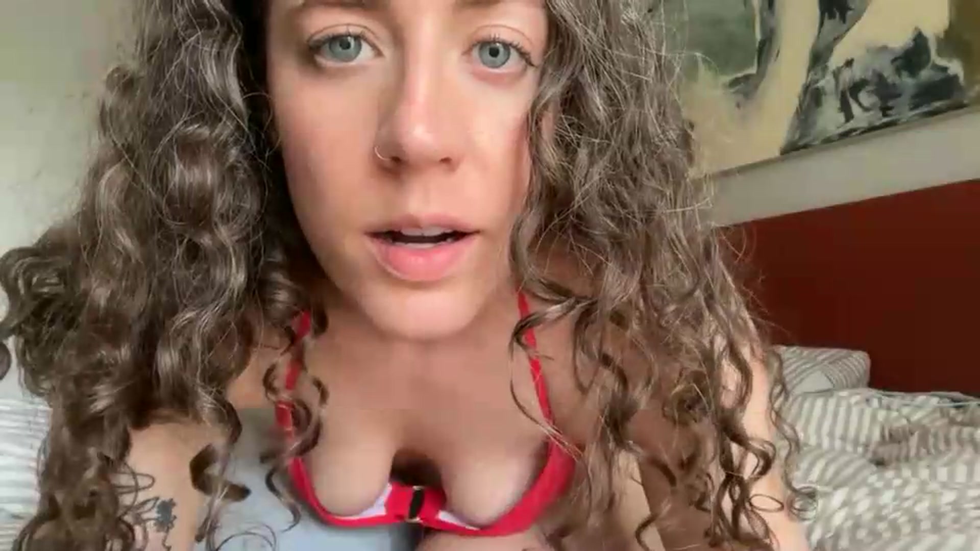 Gallery image thumbnail from Nicole_quinn's myfreecams stream on, 08/29/2026, 18:16 image 19 of 20