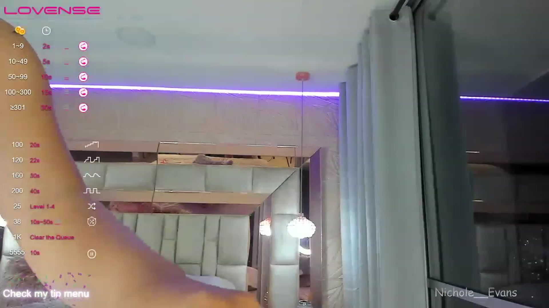 Gallery image thumbnail from Nicole_stormy's myfreecams stream on, 06/06/2023, 24:40 image 7 of 20