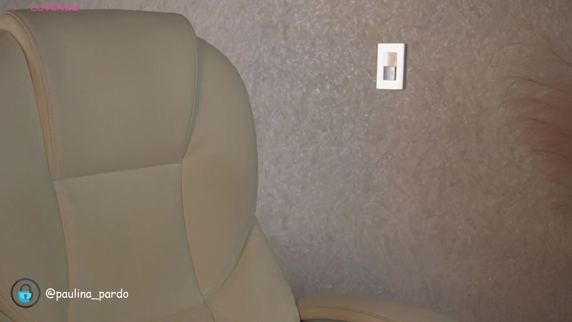 Gallery image thumbnail from Nicole_stormy's myfreecams stream on, 11/20/2024, 16:58 image 20 of 20
