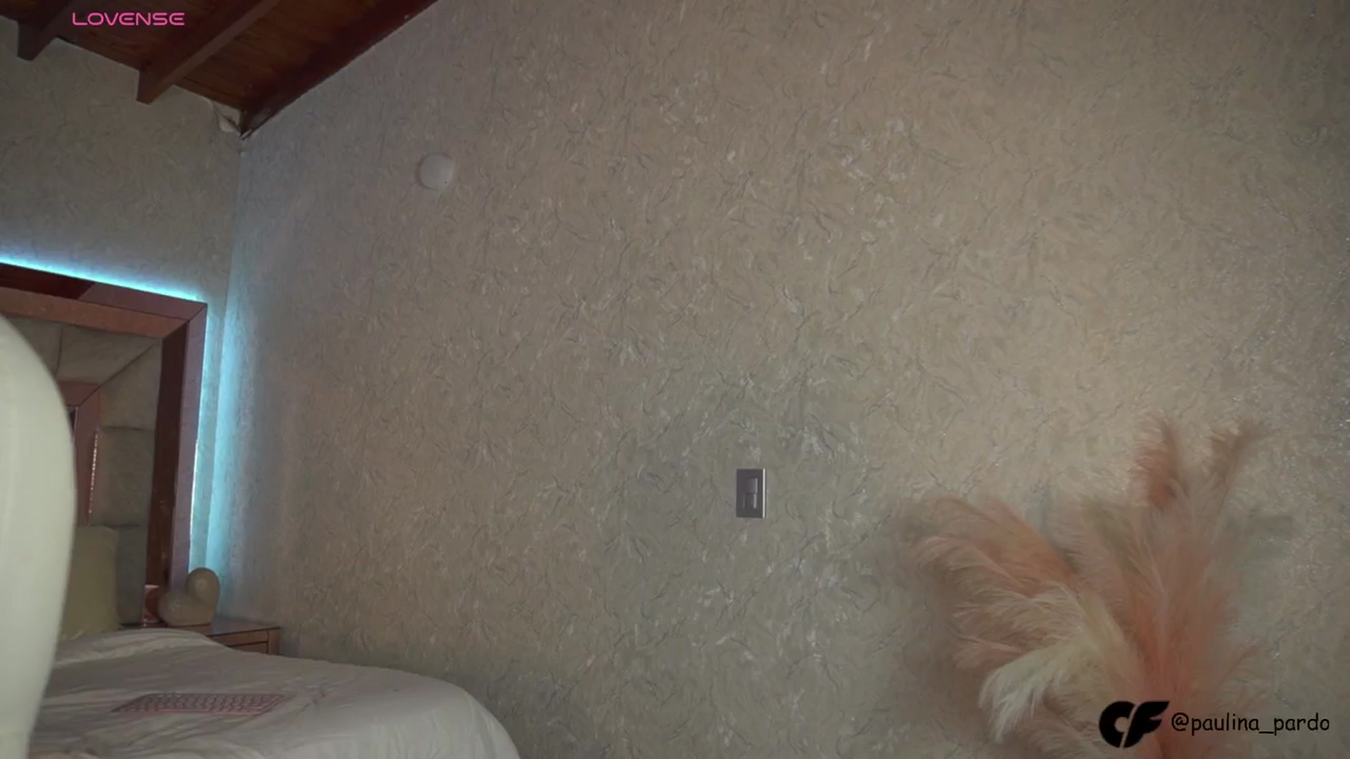 Gallery image thumbnail from Nicole_stormy's myfreecams stream on, 12/03/2024, 21:42 image 12 of 20