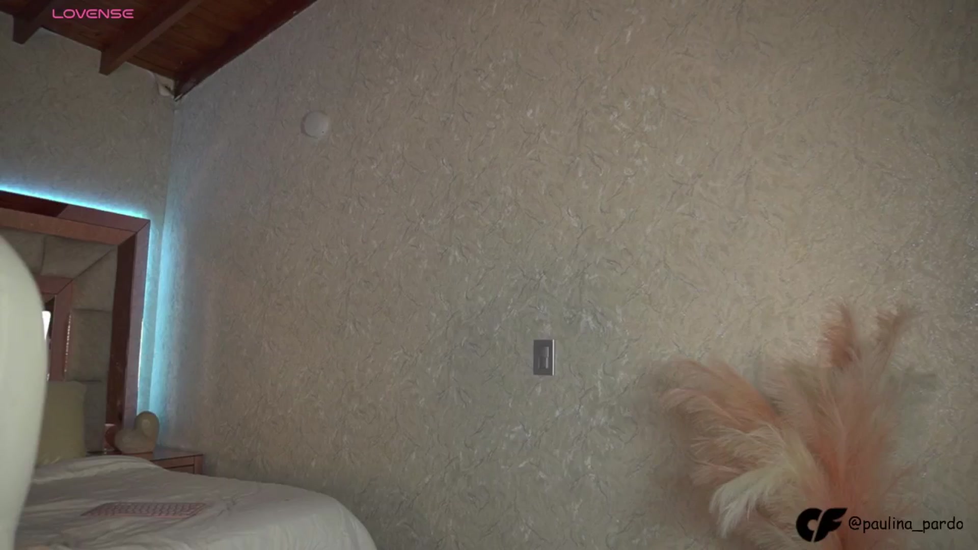 Gallery image thumbnail from Nicole_stormy's myfreecams stream on, 12/03/2024, 21:42 image 7 of 20