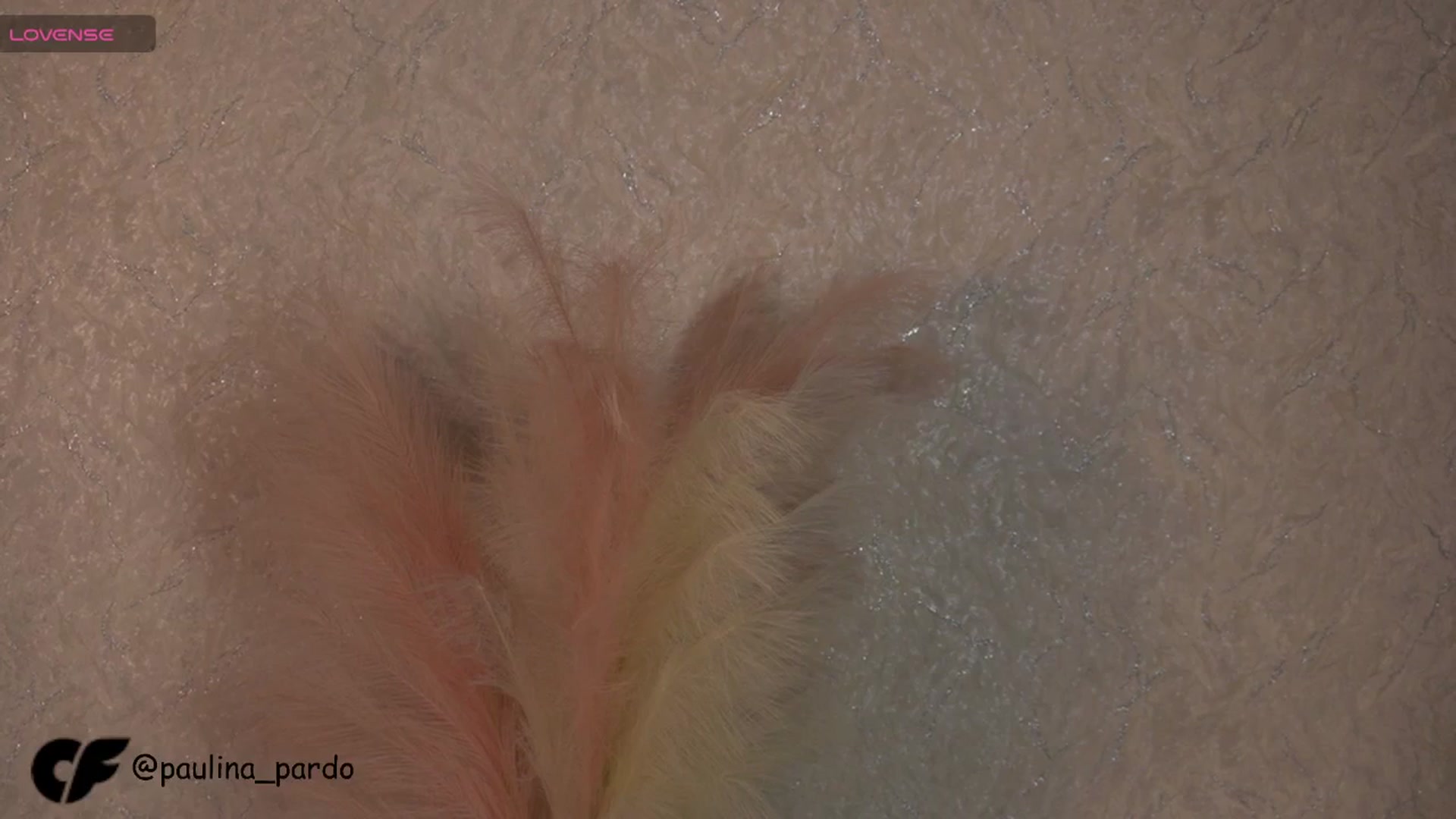 Gallery image thumbnail from Nicole_stormy's myfreecams stream on, 04/14/2025, 22:43 image 10 of 20