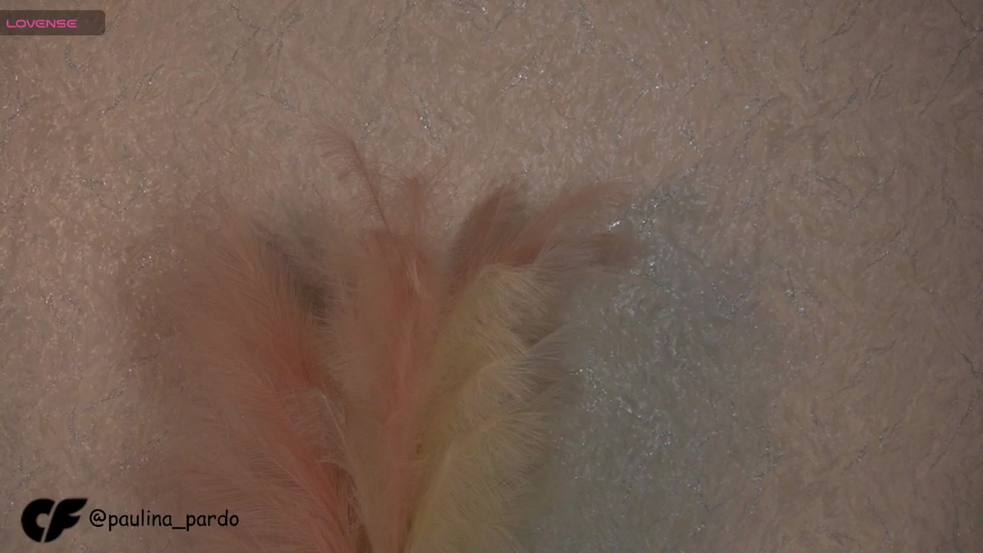 Gallery image thumbnail from Nicole_stormy's myfreecams stream on, 04/14/2025, 22:43 image 6 of 20
