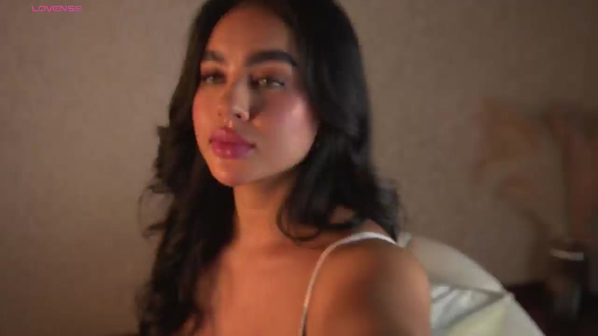 Gallery image thumbnail from Nicole_stormy's myfreecams stream on, 11/14/2025, 24:21 image 1 of 20