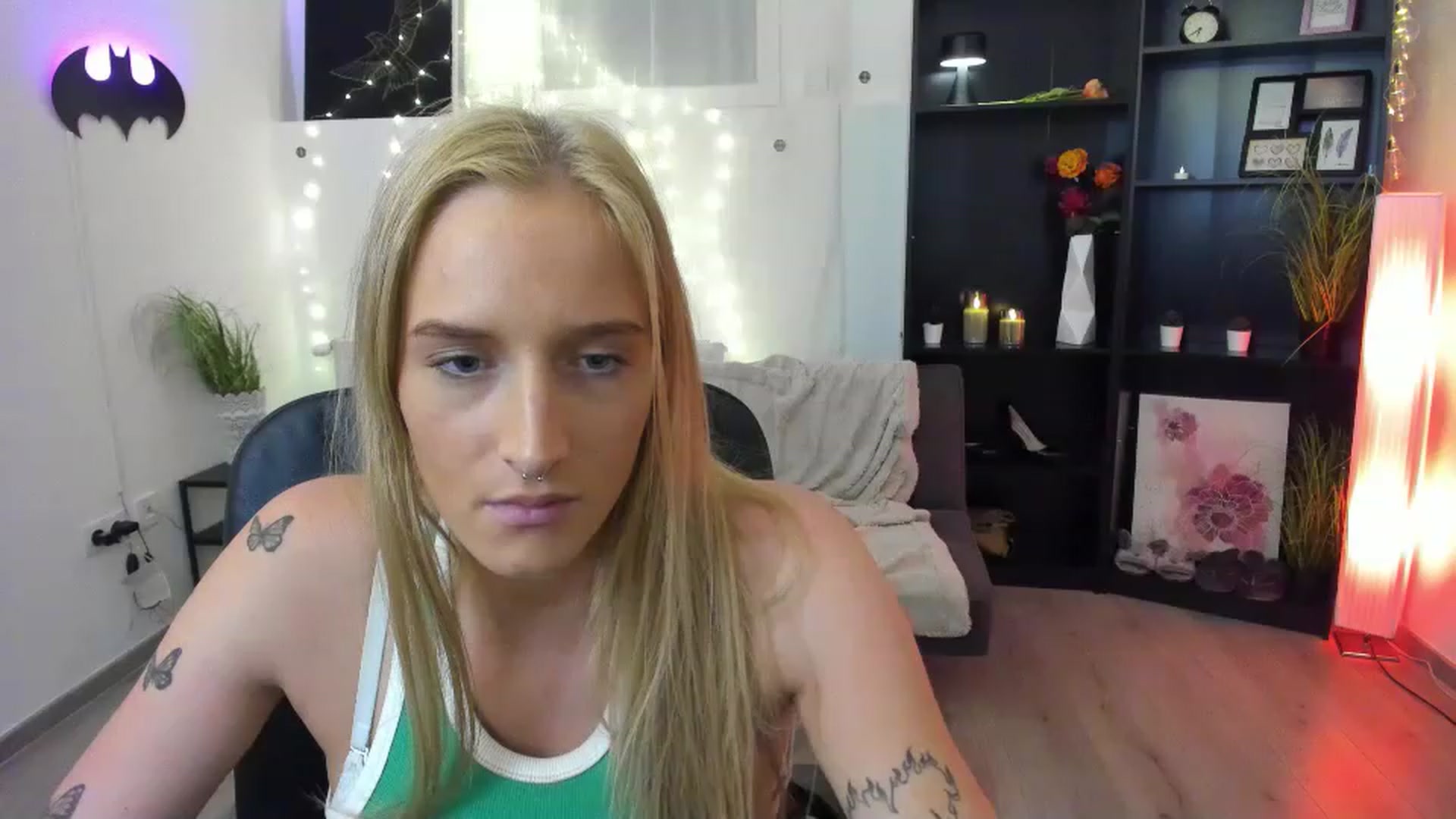 Gallery image thumbnail from NicoletteShea's myfreecams stream on, 03/09/2023, 17:53 image 7 of 20