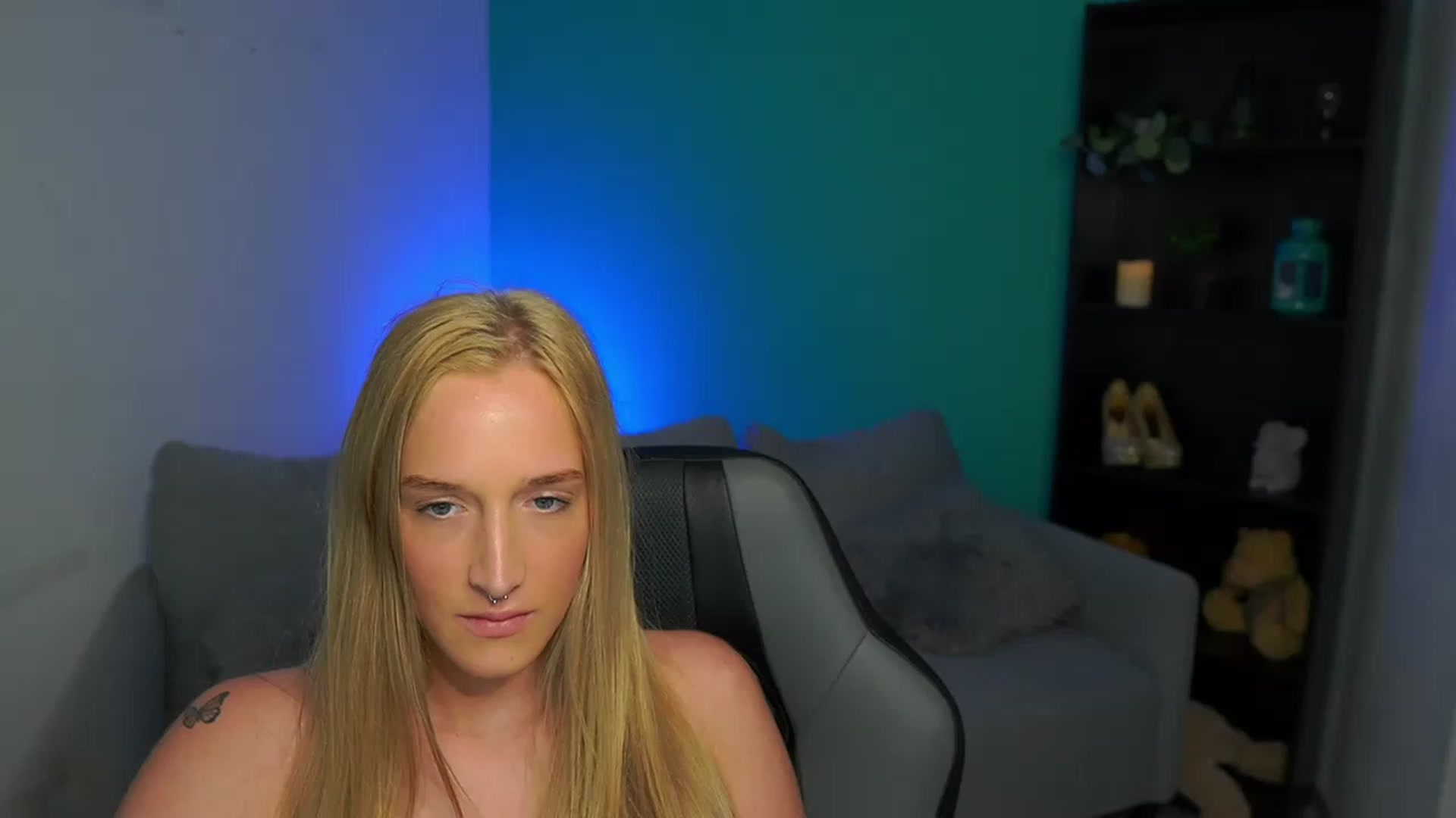 Gallery image thumbnail from NicoletteShea's myfreecams stream on, 03/16/2023, 19:03 image 11 of 20