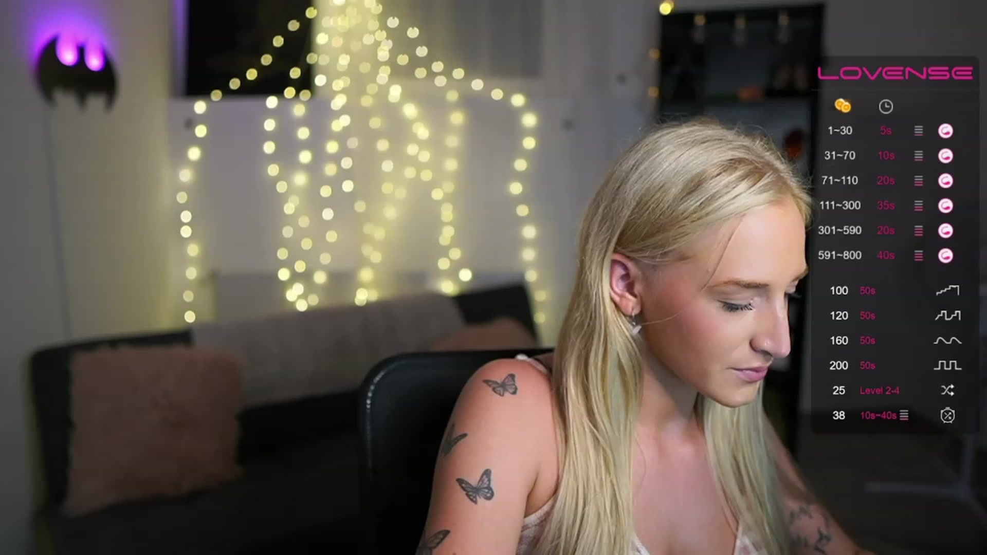 Gallery image thumbnail from NicoletteShea's myfreecams stream on, 06/25/2023, 20:23 image 12 of 20