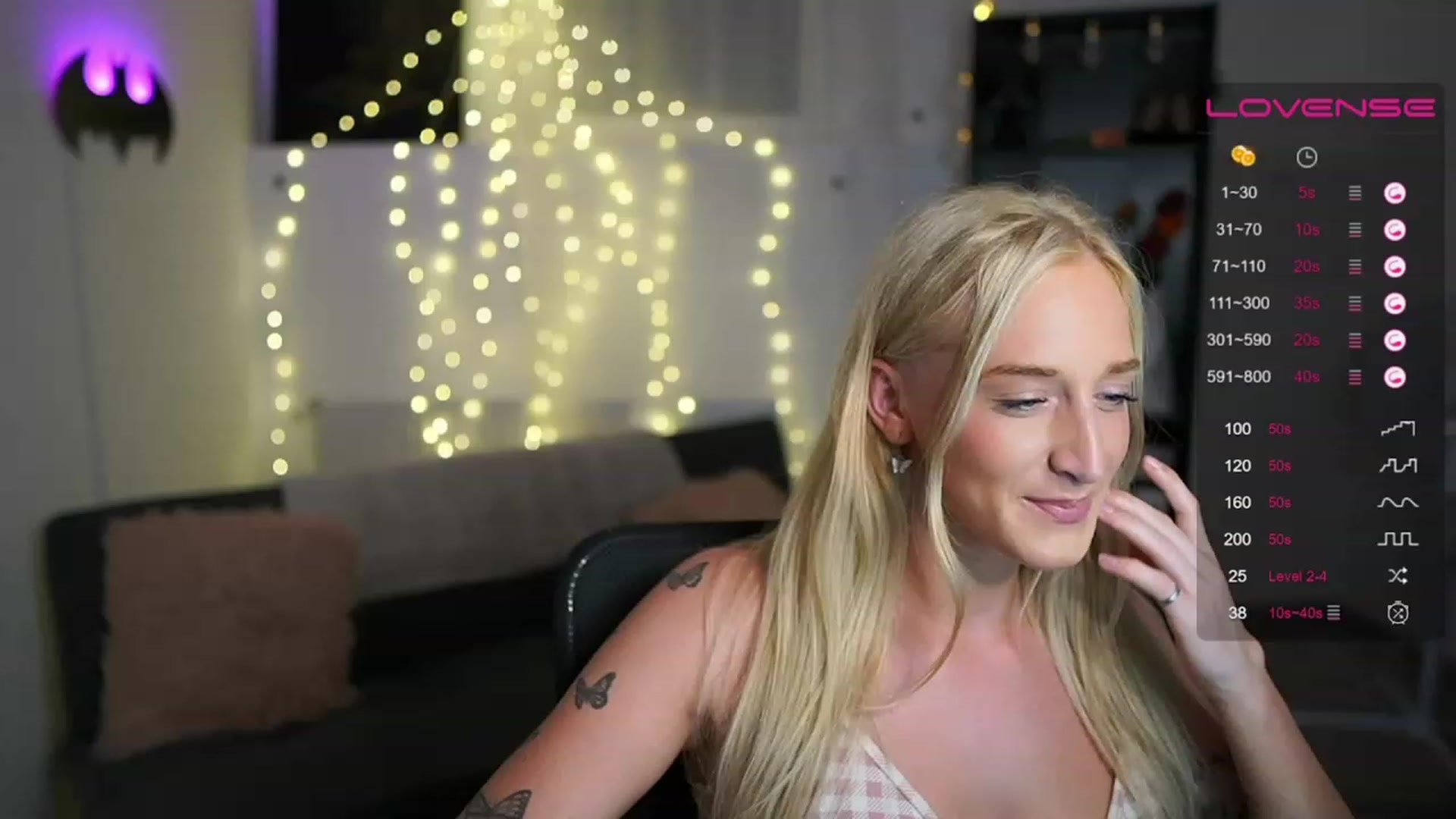 Gallery image thumbnail from NicoletteShea's myfreecams stream on, 06/25/2023, 20:23 image 7 of 20