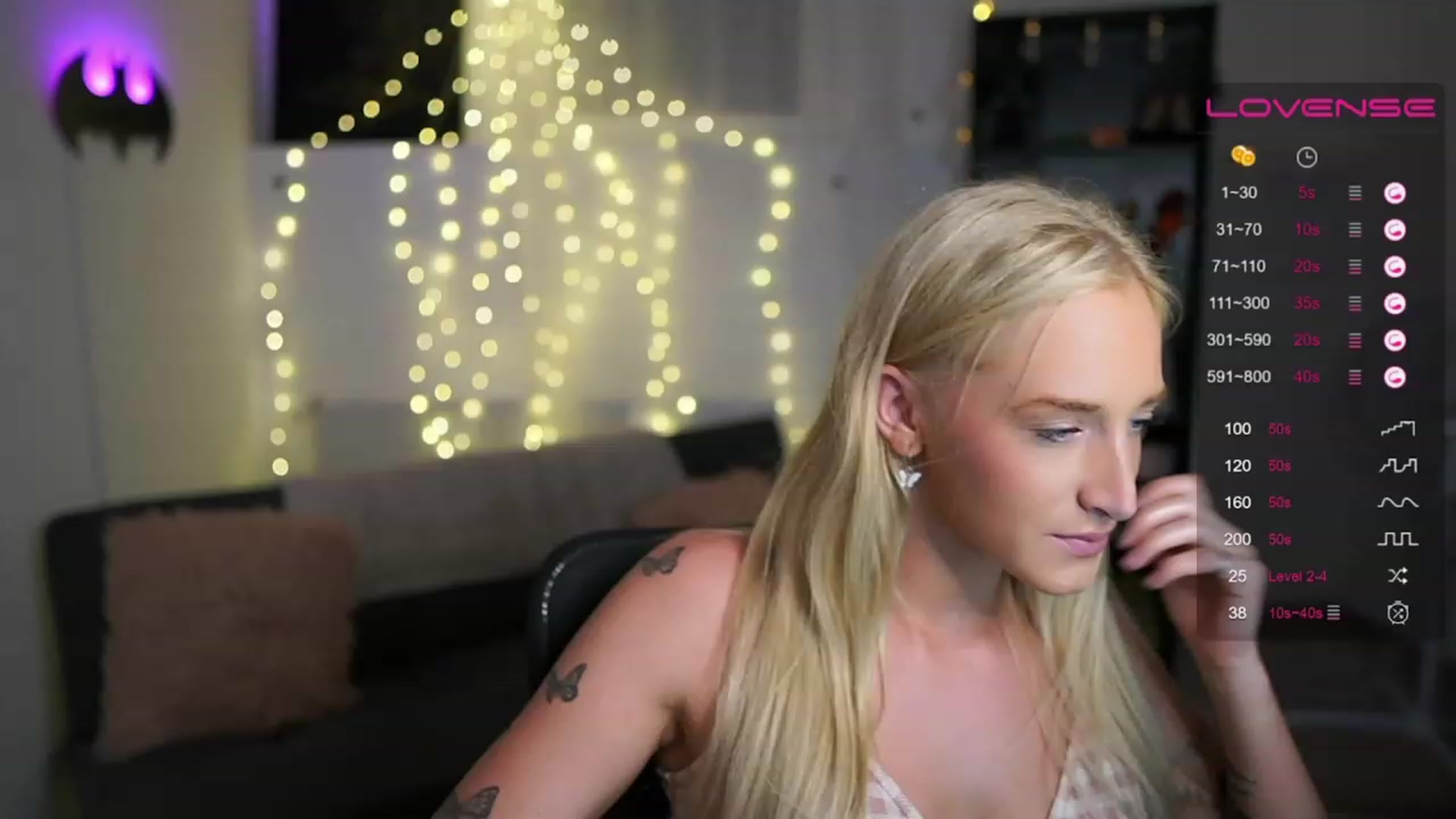 Gallery image thumbnail from NicoletteShea's myfreecams stream on, 06/25/2023, 20:23 image 10 of 20