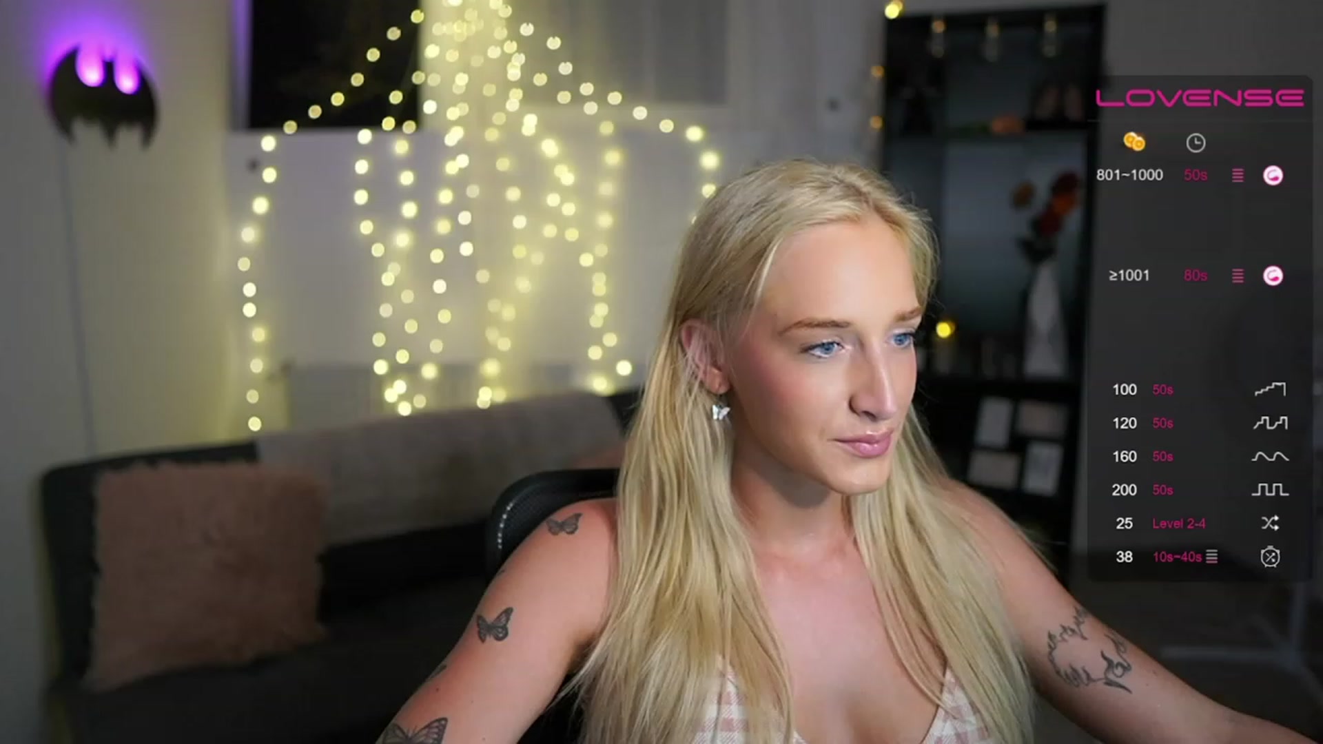 Gallery image thumbnail from NicoletteShea's myfreecams stream on, 06/25/2023, 20:23 image 5 of 20