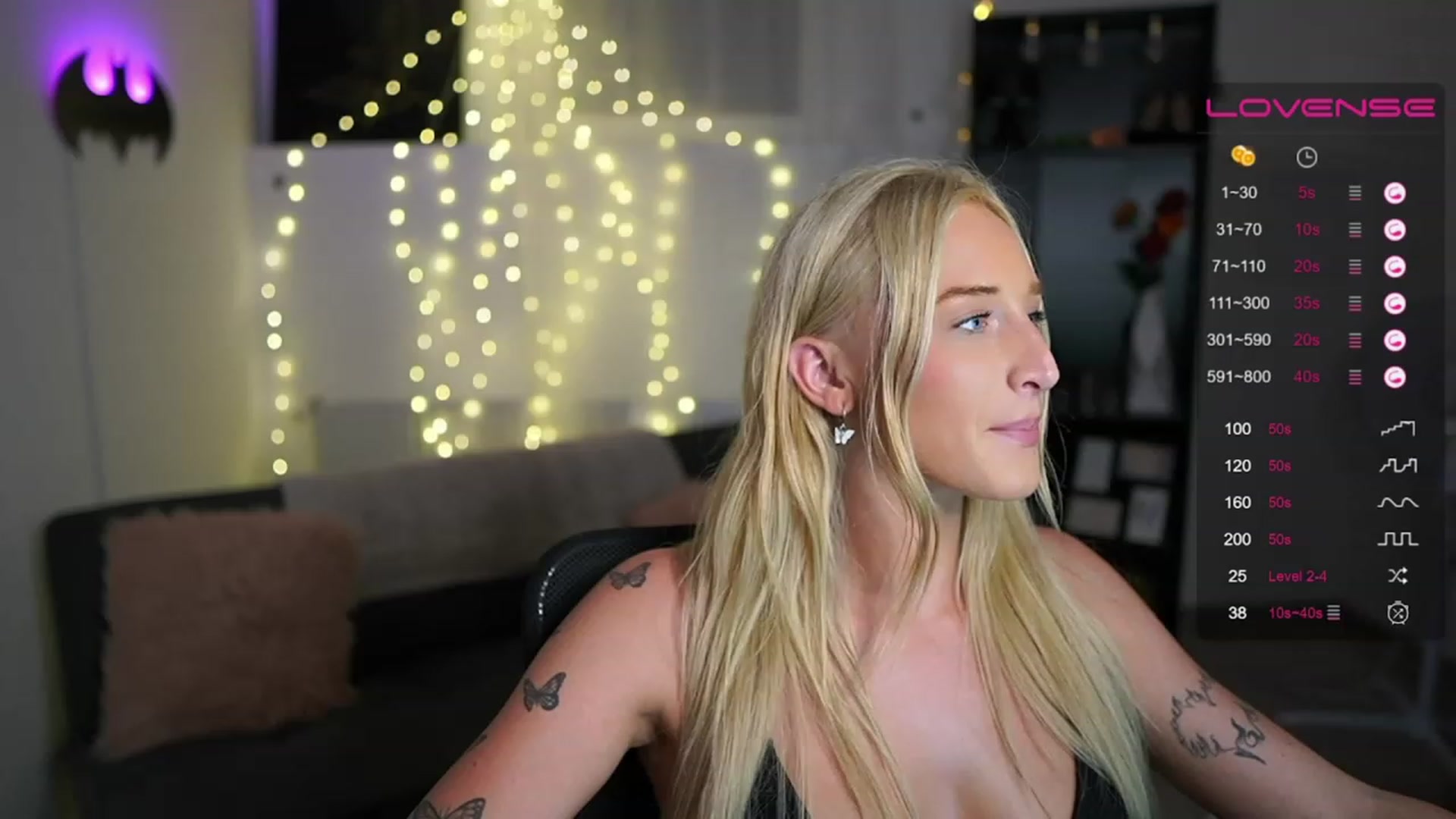Gallery image thumbnail from NicoletteShea's myfreecams stream on, 06/25/2023, 20:23 image 18 of 20