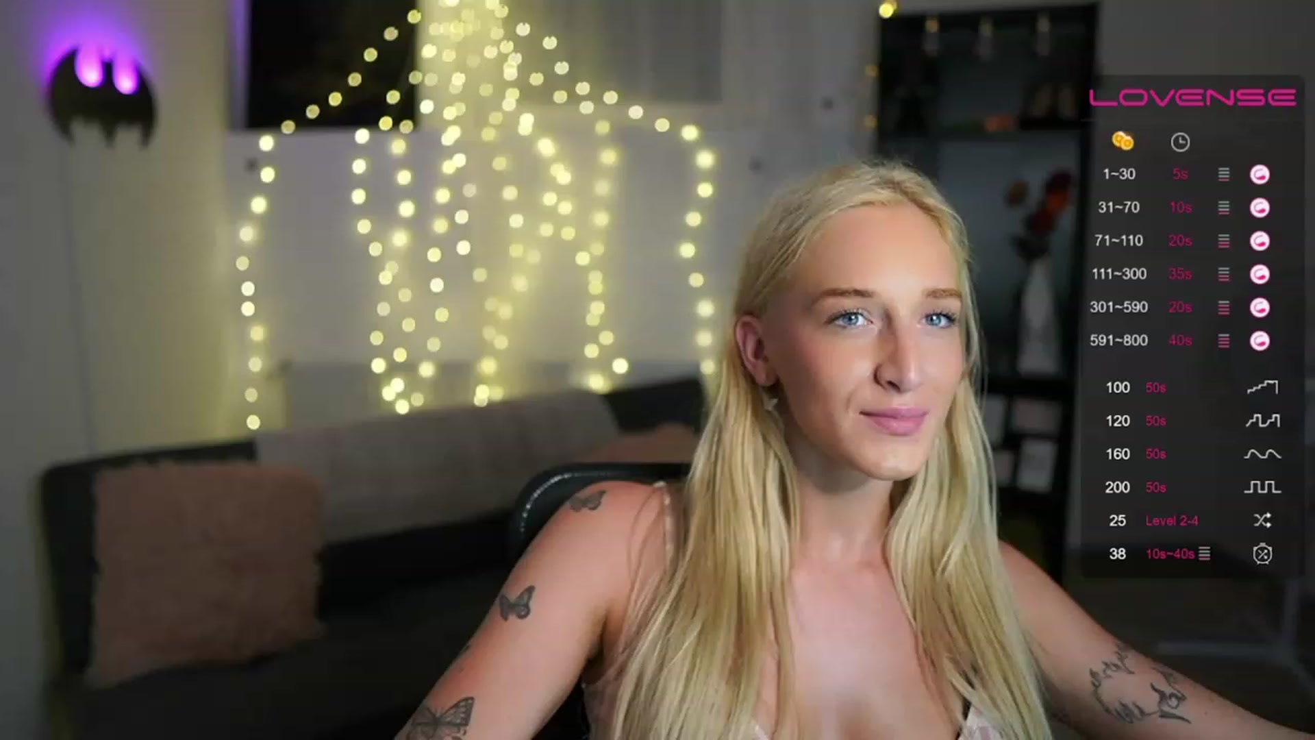 Gallery image thumbnail from NicoletteShea's myfreecams stream on, 06/25/2023, 21:46 image 5 of 20