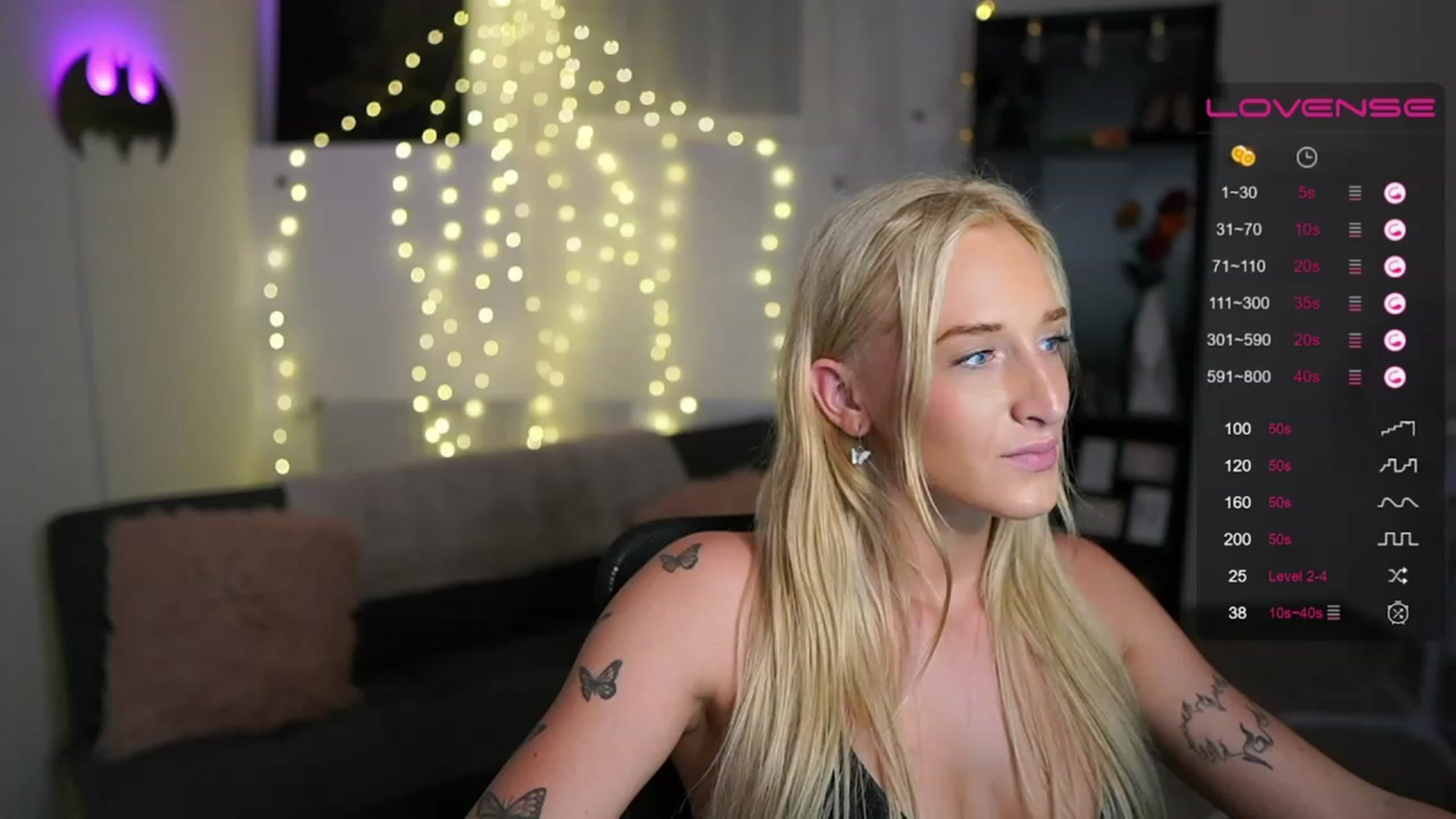 Gallery image thumbnail from NicoletteShea's myfreecams stream on, 06/25/2023, 21:46 image 15 of 20