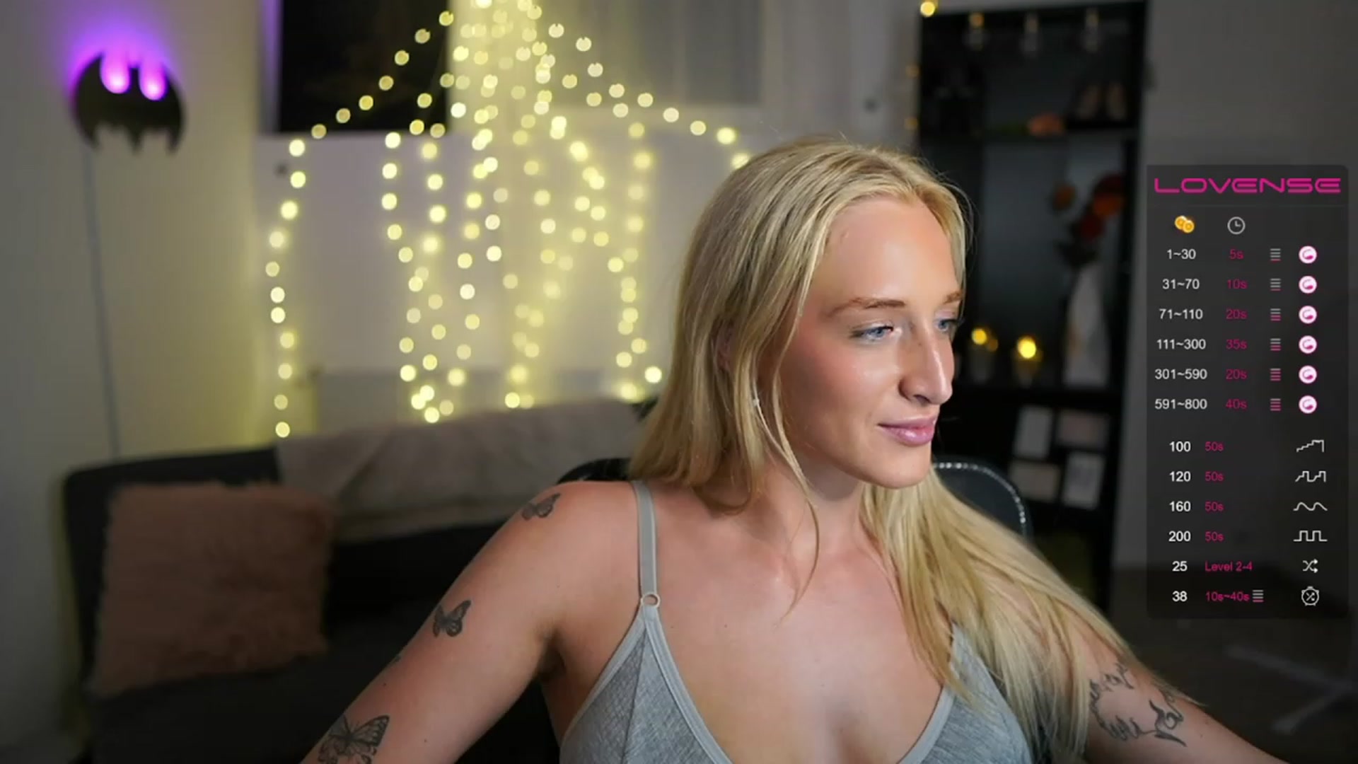 Gallery image thumbnail from NicoletteShea's myfreecams stream on, 06/28/2023, 19:33 image 1 of 20