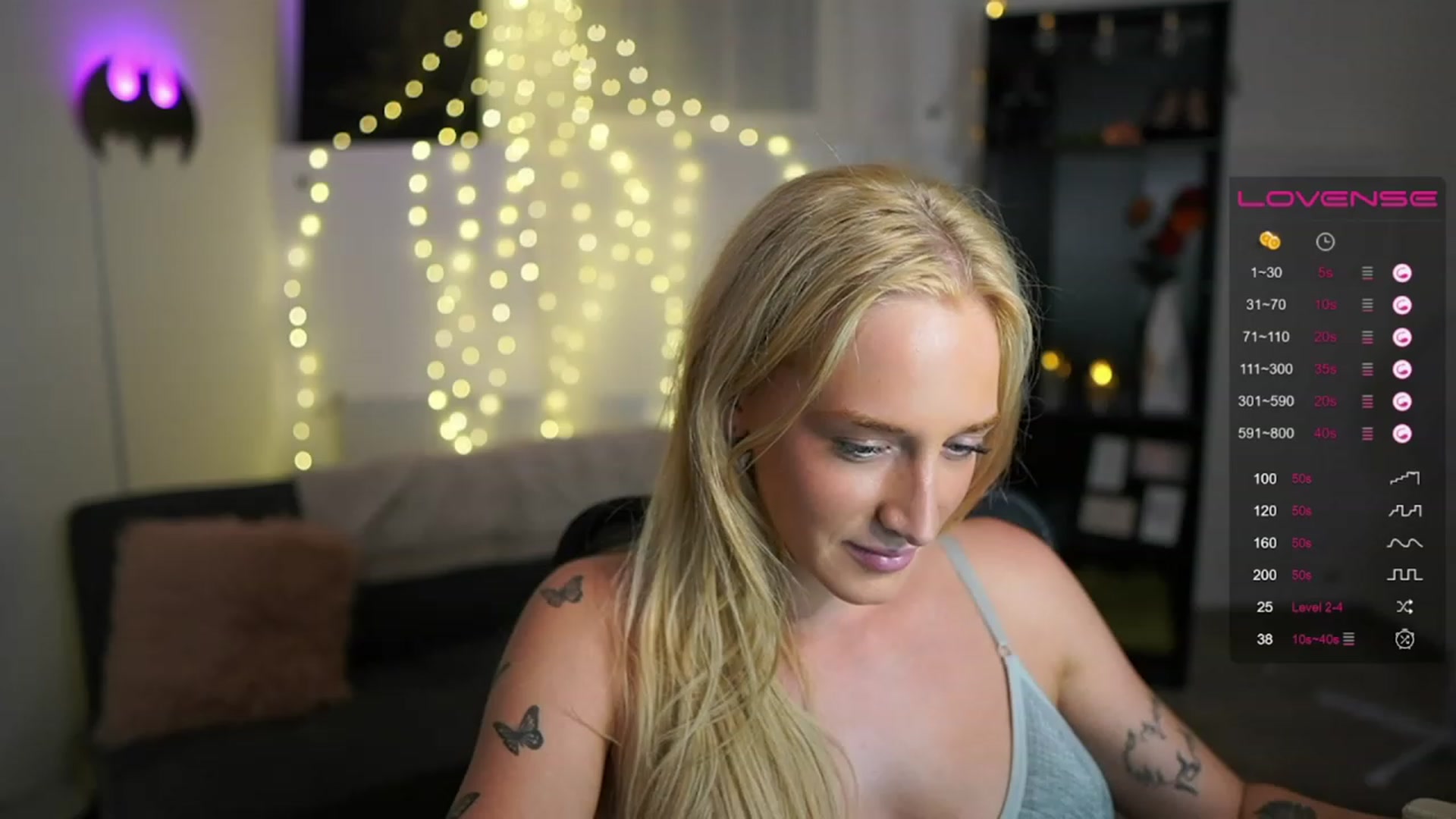 Gallery image thumbnail from NicoletteShea's myfreecams stream on, 06/28/2023, 19:33 image 14 of 20