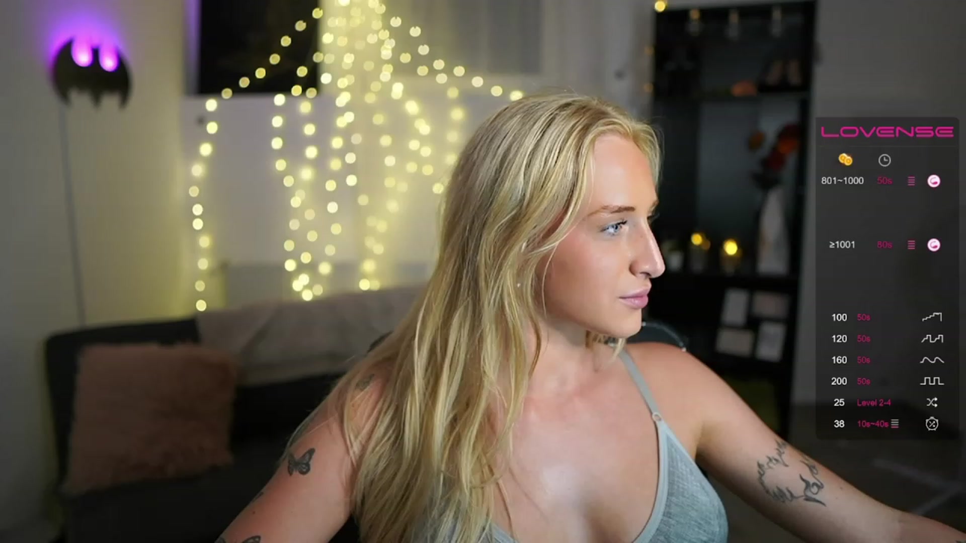 Gallery image thumbnail from NicoletteShea's myfreecams stream on, 06/28/2023, 19:33 image 9 of 20