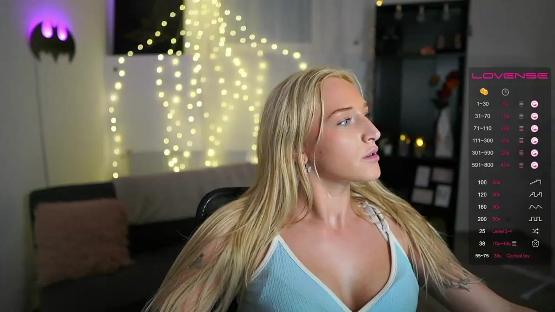 Gallery image thumbnail from NicoletteShea's myfreecams stream on, 06/29/2023, 16:32 image 4 of 20