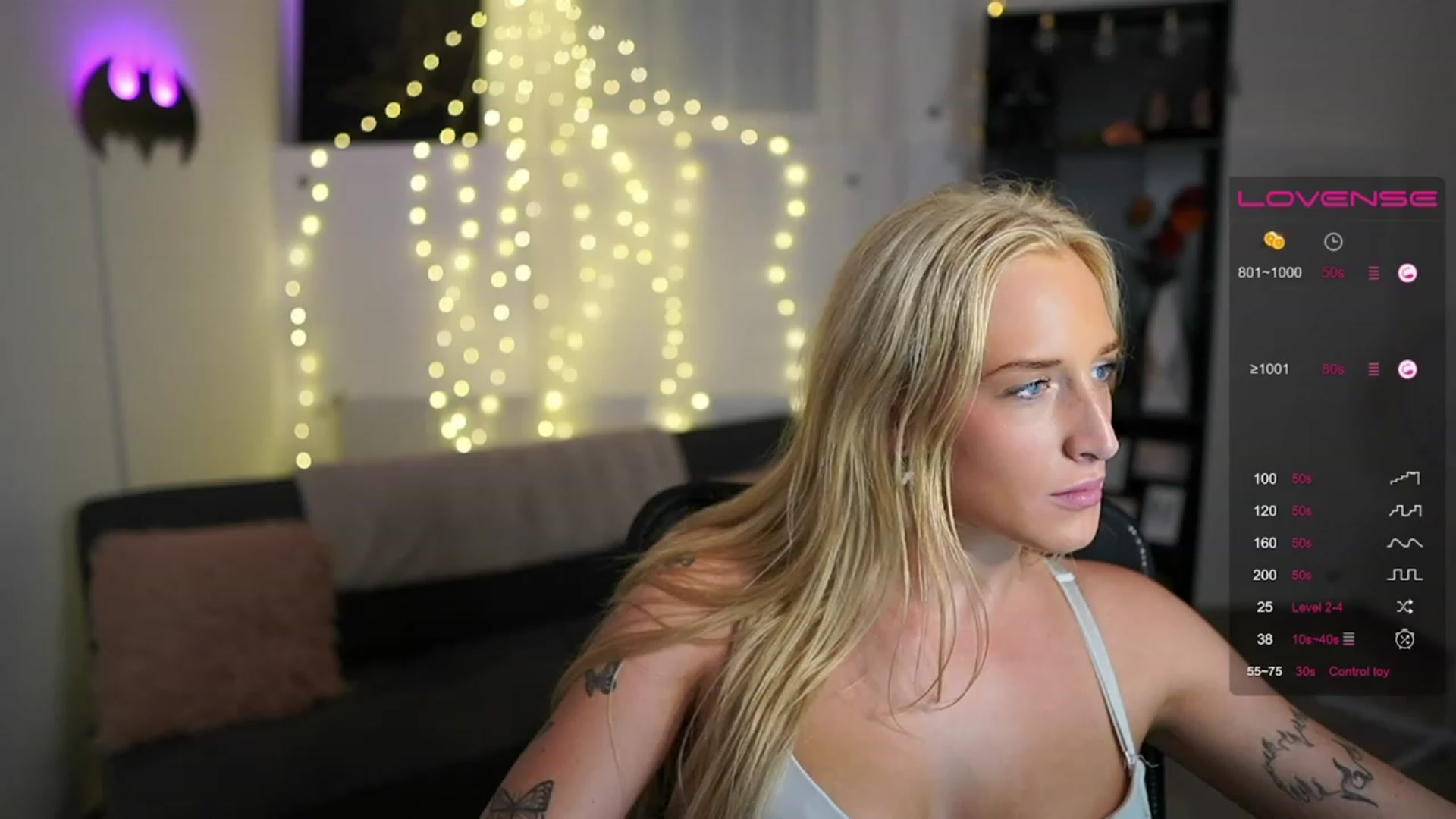 Gallery image thumbnail from NicoletteShea's myfreecams stream on, 06/29/2023, 18:36 image 2 of 20