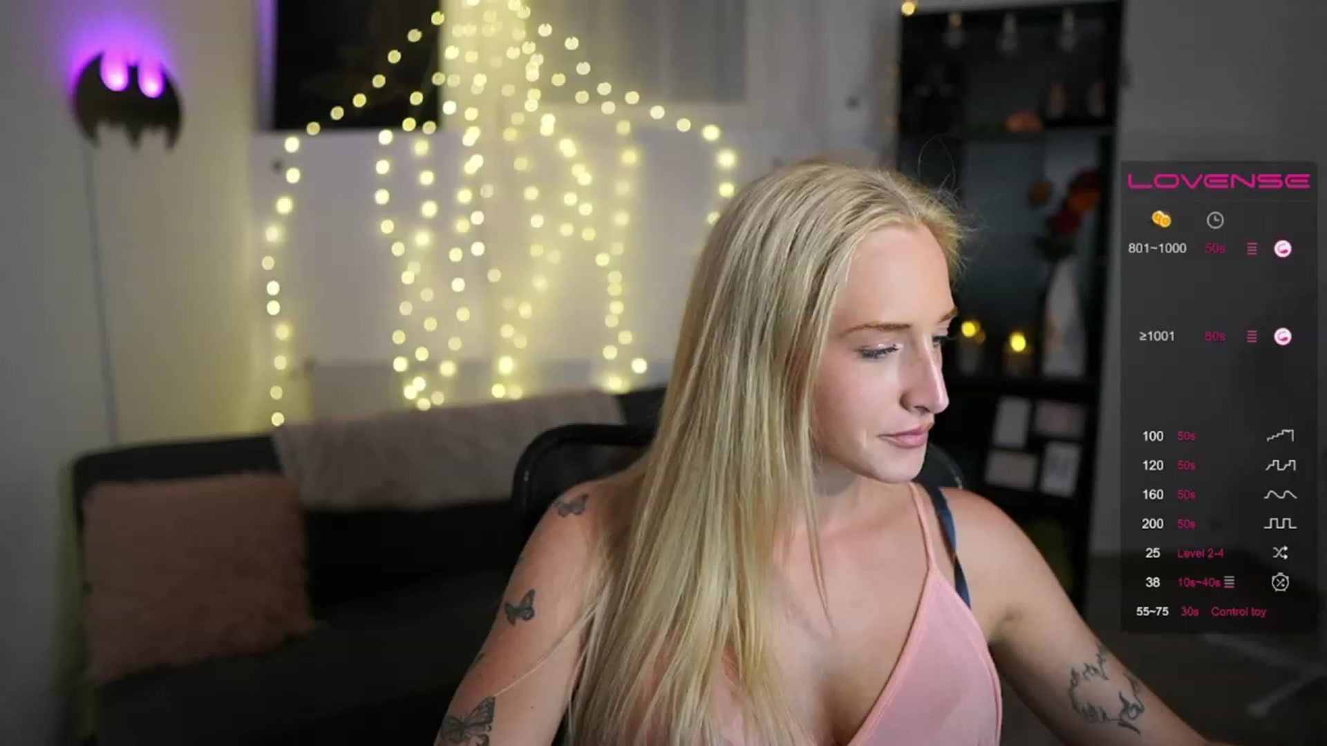 Gallery image thumbnail from NicoletteShea's myfreecams stream on, 06/30/2023, 20:07 image 1 of 20