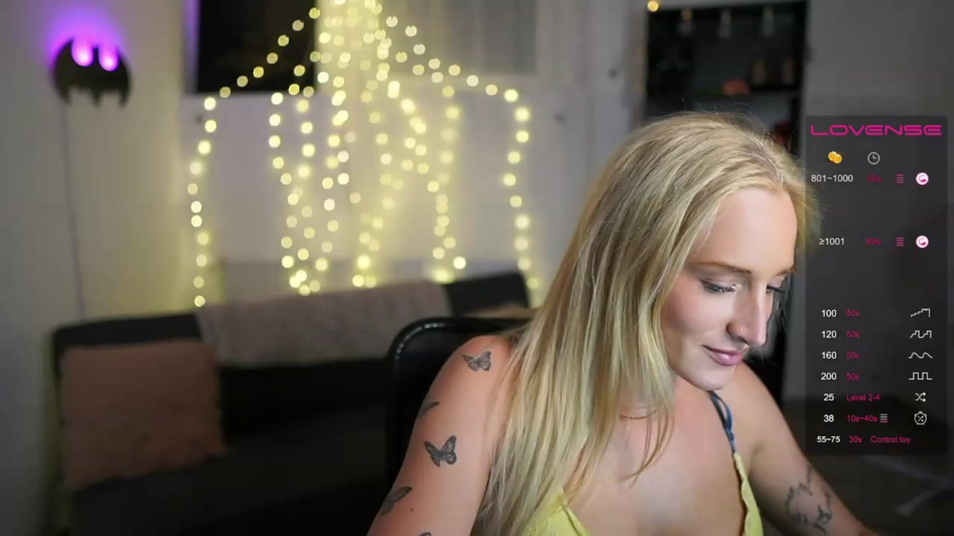 Gallery image thumbnail from NicoletteShea's myfreecams stream on, 06/30/2023, 20:07 image 12 of 20