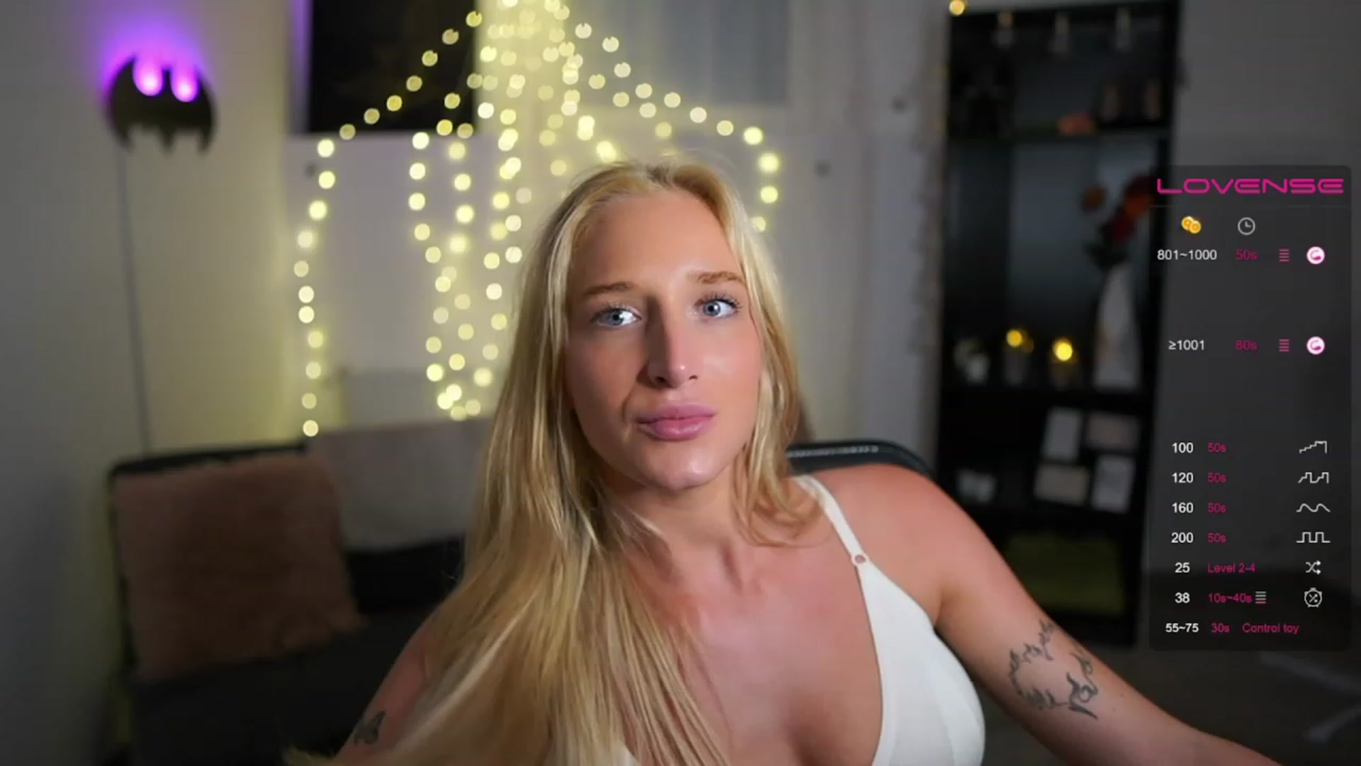 Gallery image thumbnail from NicoletteShea's myfreecams stream on, 07/02/2023, 15:28 image 9 of 20