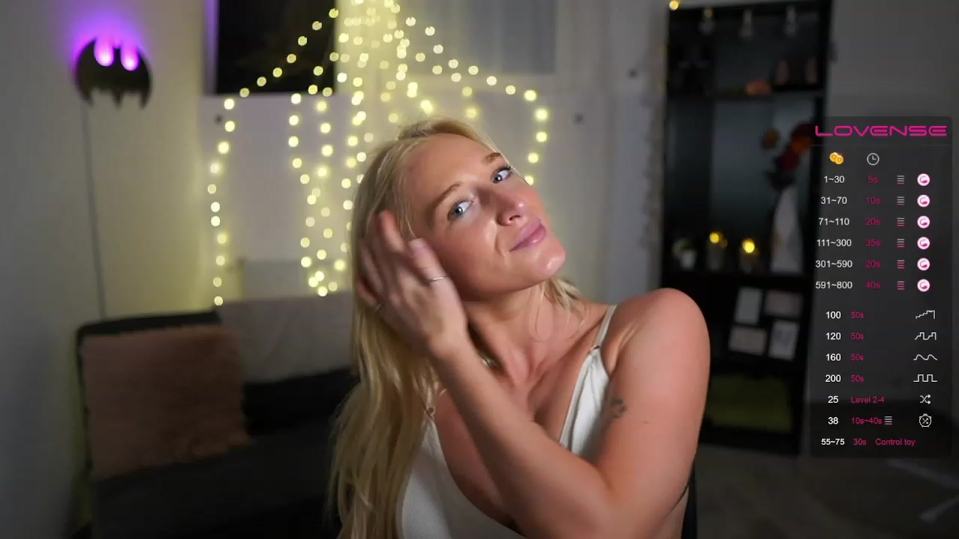 Gallery image thumbnail from NicoletteShea's myfreecams stream on, 07/02/2023, 16:52 image 4 of 20