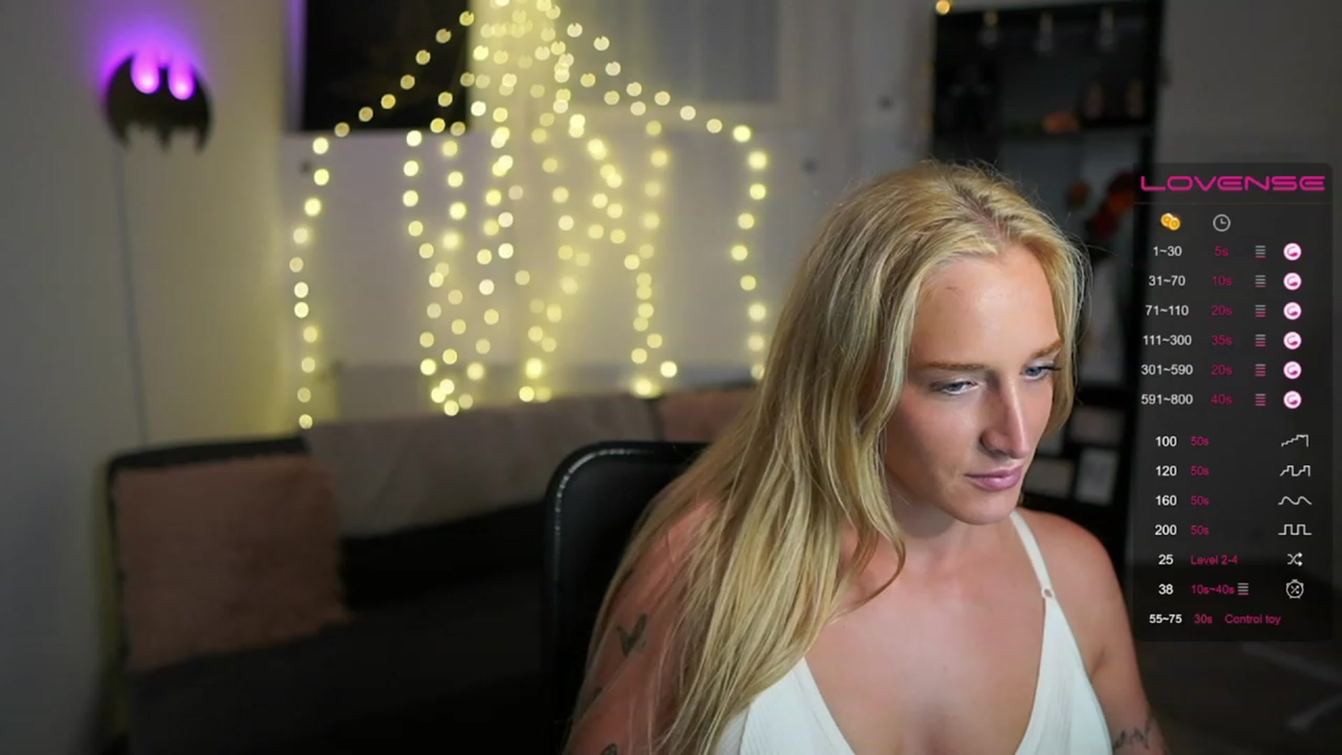 Gallery image thumbnail from NicoletteShea's myfreecams stream on, 07/02/2023, 16:52 image 2 of 20