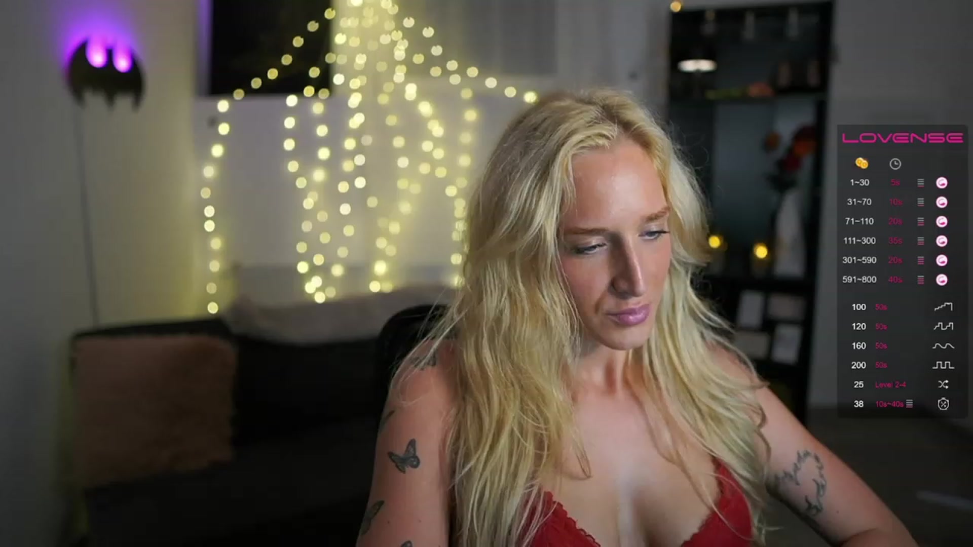 Gallery image thumbnail from NicoletteShea's myfreecams stream on, 07/05/2023, 22:05 image 15 of 20