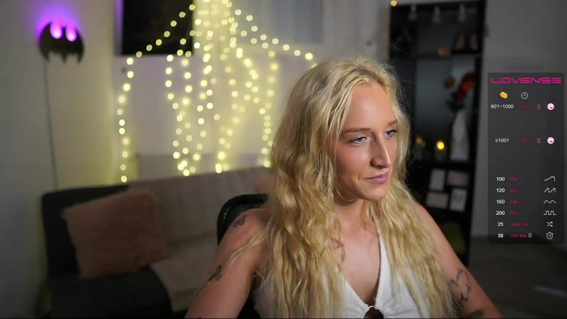 Gallery image thumbnail from NicoletteShea's myfreecams stream on, 07/06/2023, 14:58 image 12 of 20