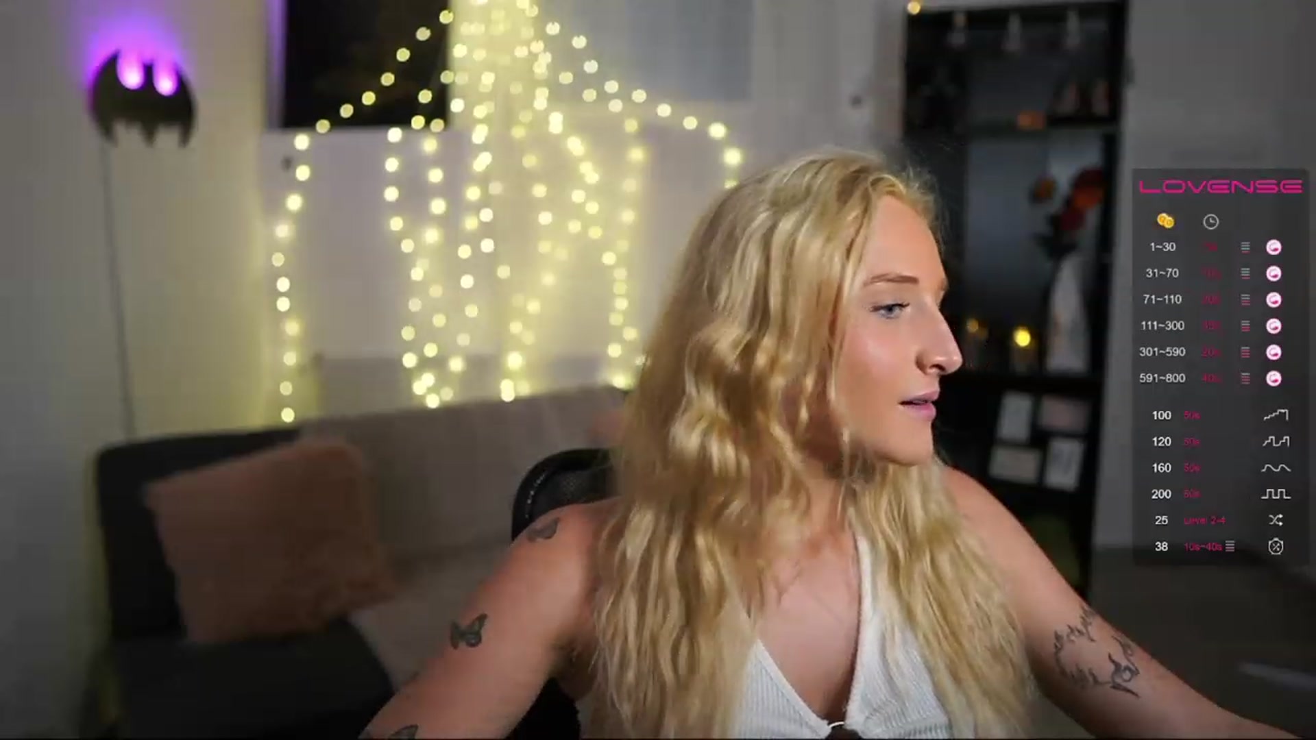 Gallery image thumbnail from NicoletteShea's myfreecams stream on, 07/06/2023, 14:58 image 14 of 20