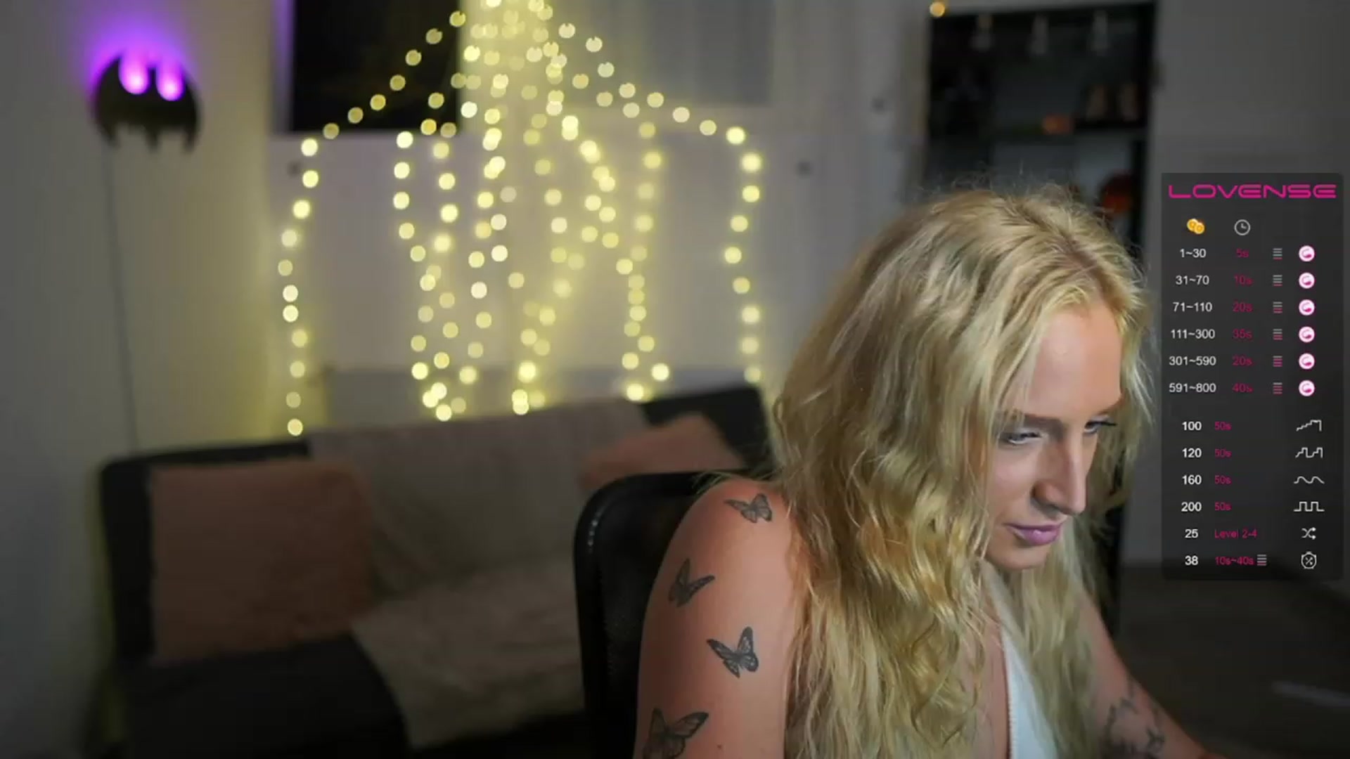 Gallery image thumbnail from NicoletteShea's myfreecams stream on, 07/06/2023, 17:19 image 9 of 20