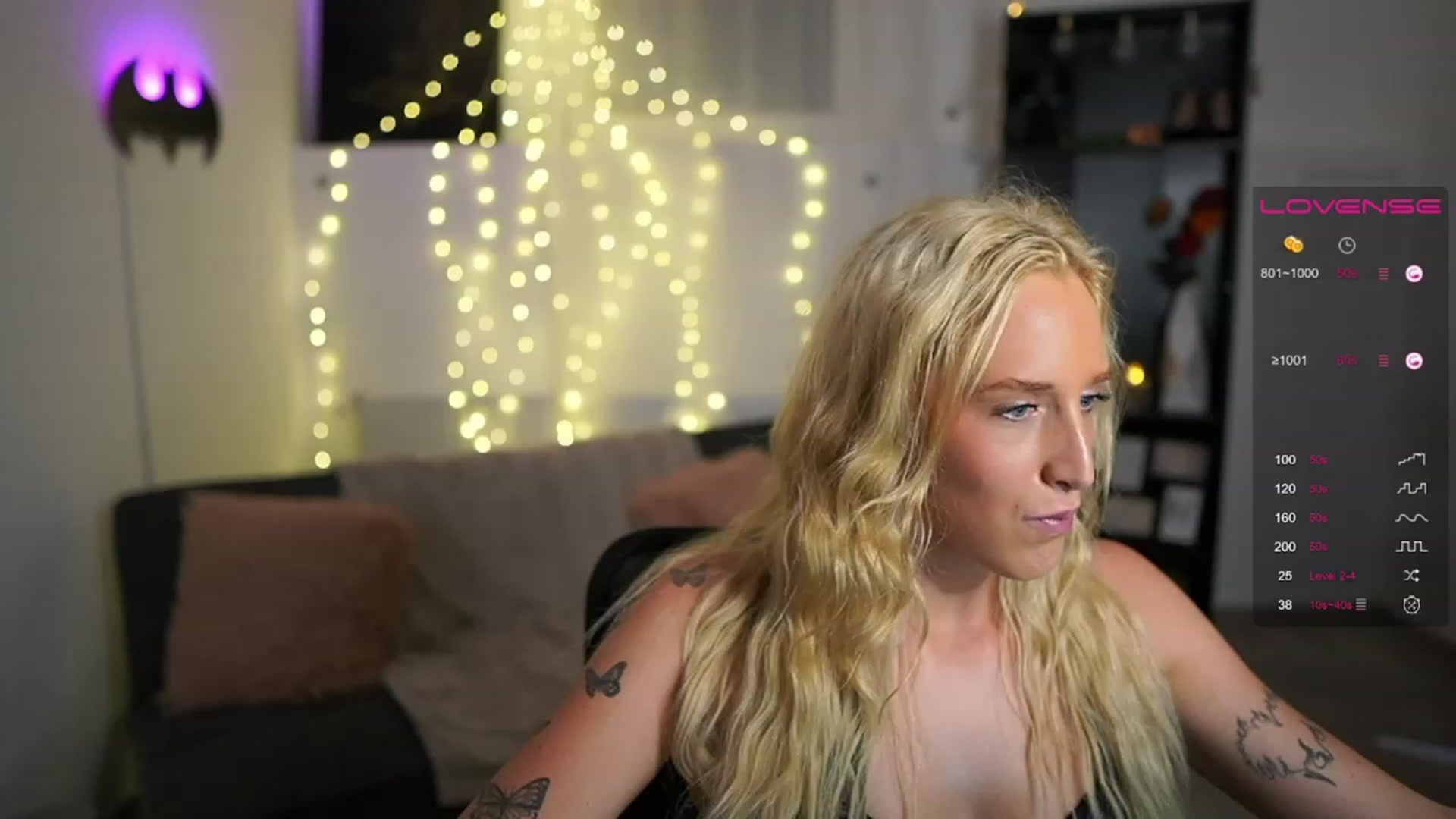 Gallery image thumbnail from NicoletteShea's myfreecams stream on, 07/06/2023, 18:58 image 11 of 20