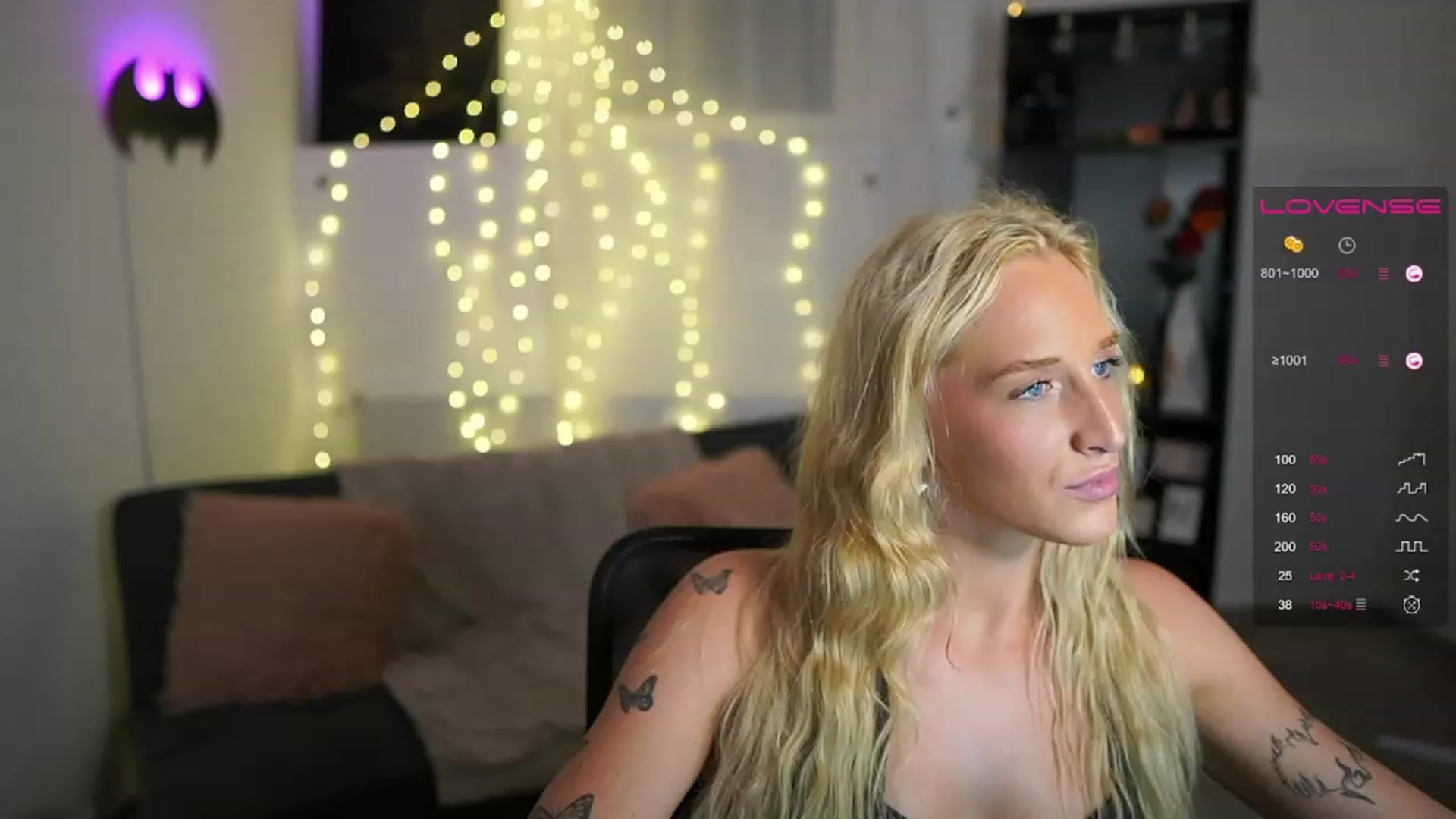 Gallery image thumbnail from NicoletteShea's myfreecams stream on, 07/06/2023, 18:58 image 12 of 20