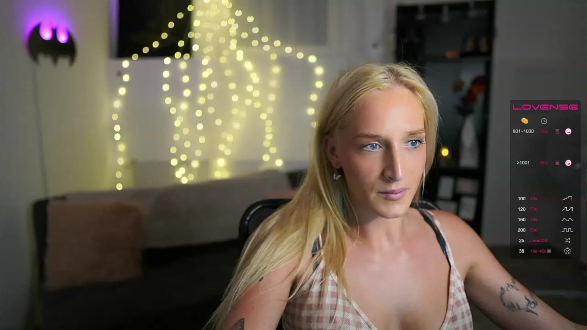 Gallery image thumbnail from NicoletteShea's myfreecams stream on, 07/07/2023, 18:03 image 16 of 20