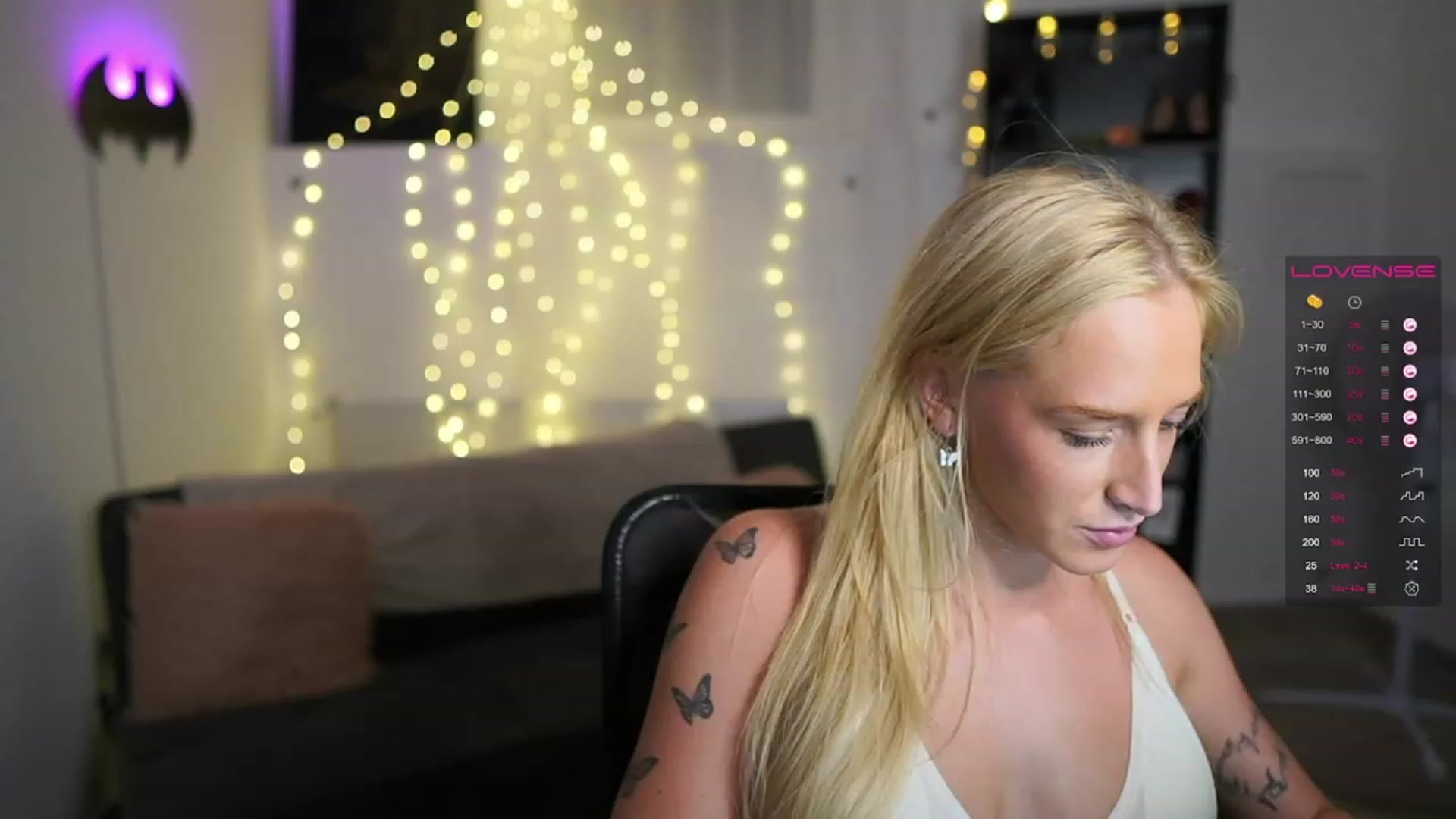 Gallery image thumbnail from NicoletteShea's myfreecams stream on, 07/09/2023, 21:32 image 11 of 20
