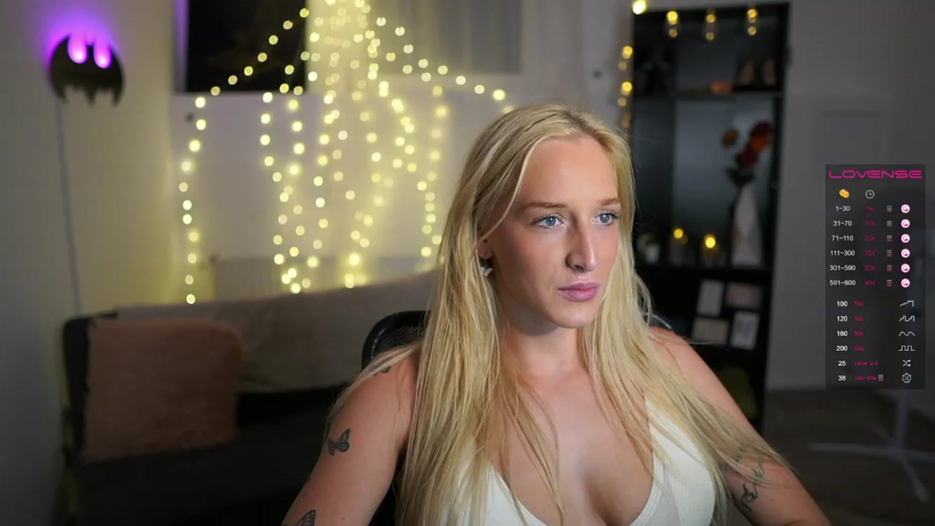 Gallery image thumbnail from NicoletteShea's myfreecams stream on, 07/09/2023, 21:32 image 18 of 20