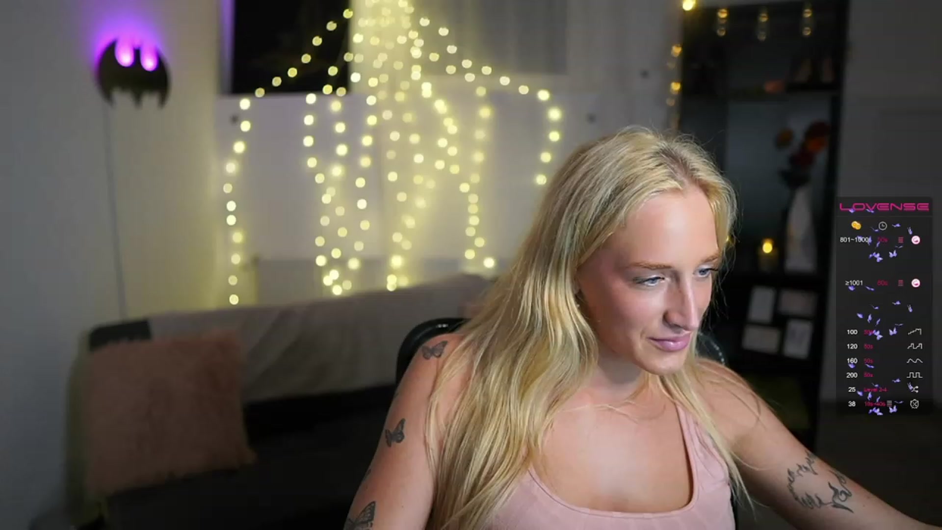Gallery image thumbnail from NicoletteShea's myfreecams stream on, 07/12/2023, 22:12 image 4 of 20