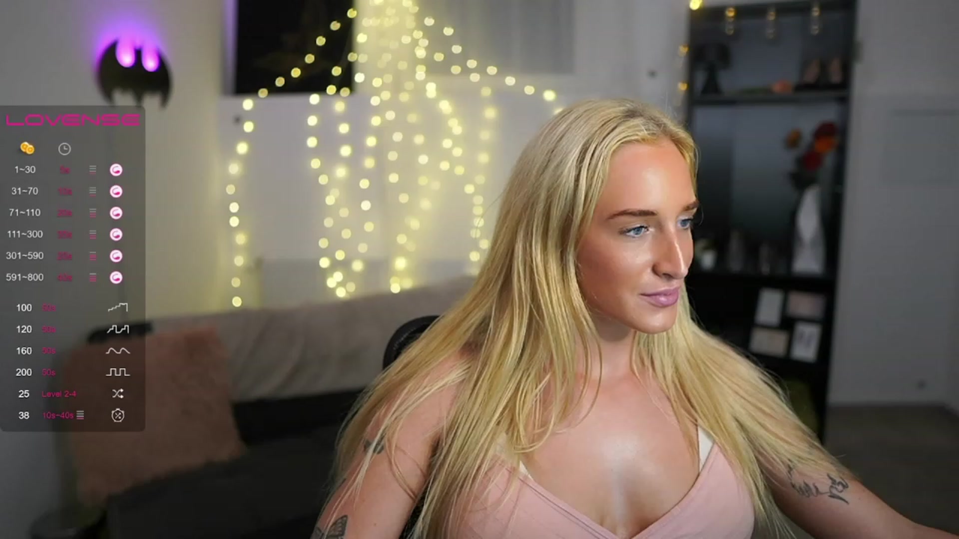Gallery image thumbnail from NicoletteShea's myfreecams stream on, 07/16/2023, 23:05 image 4 of 20