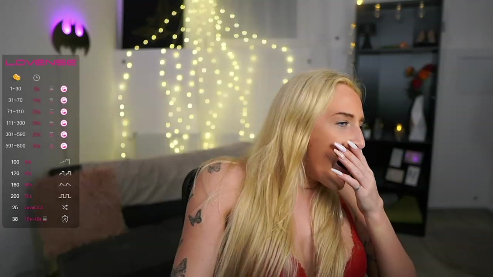 Gallery image thumbnail from NicoletteShea's myfreecams stream on, 07/18/2023, 19:28 image 12 of 20